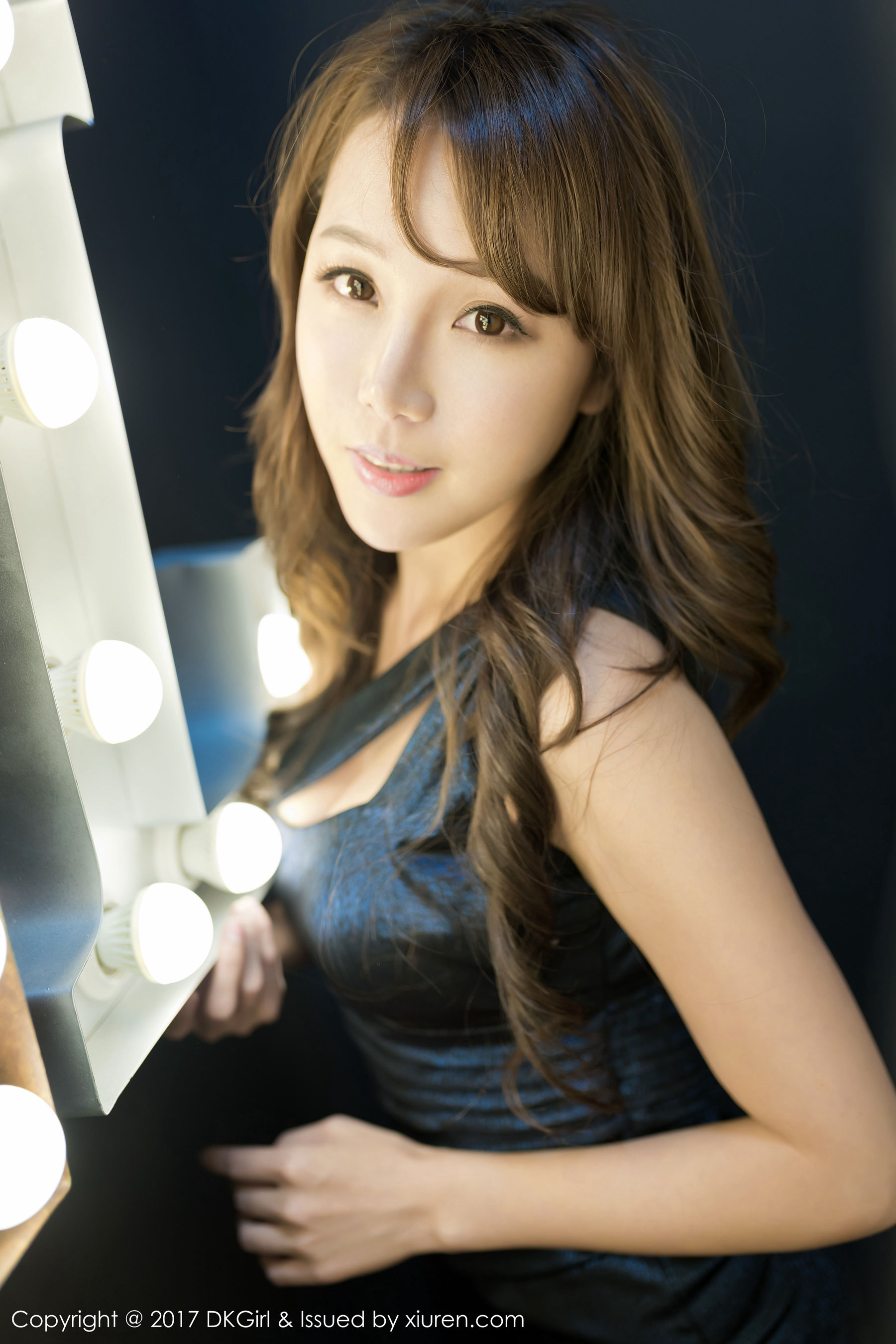 王沫儿SaSa《激情写真》 [御女郎DKGirl] VOL.016