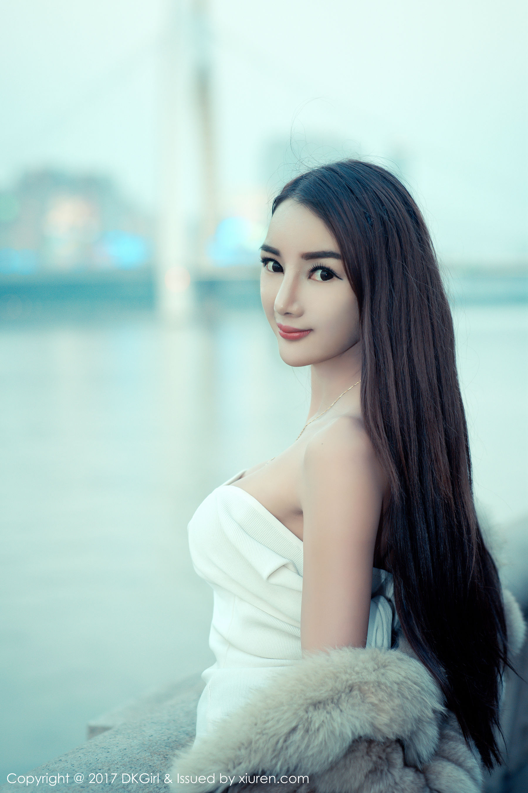 婕西儿jessie《巨乳高挑，性感狂野》 [御女郎DKGirl] VOL.030