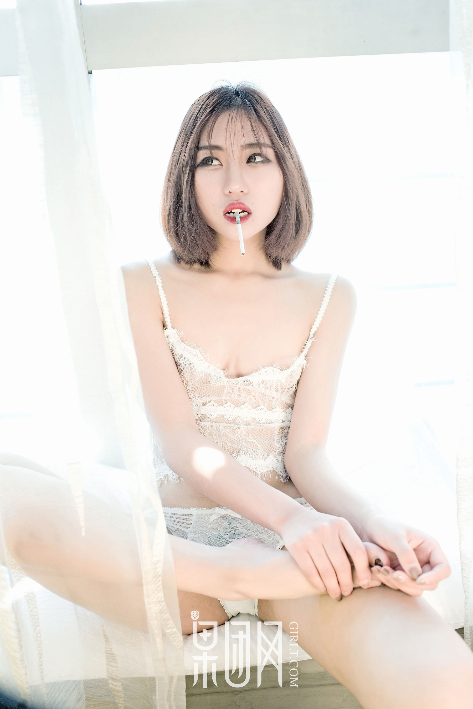 于瑞《大美妞 皮衣丝袜诱惑》 [果团网Girlt] No.016