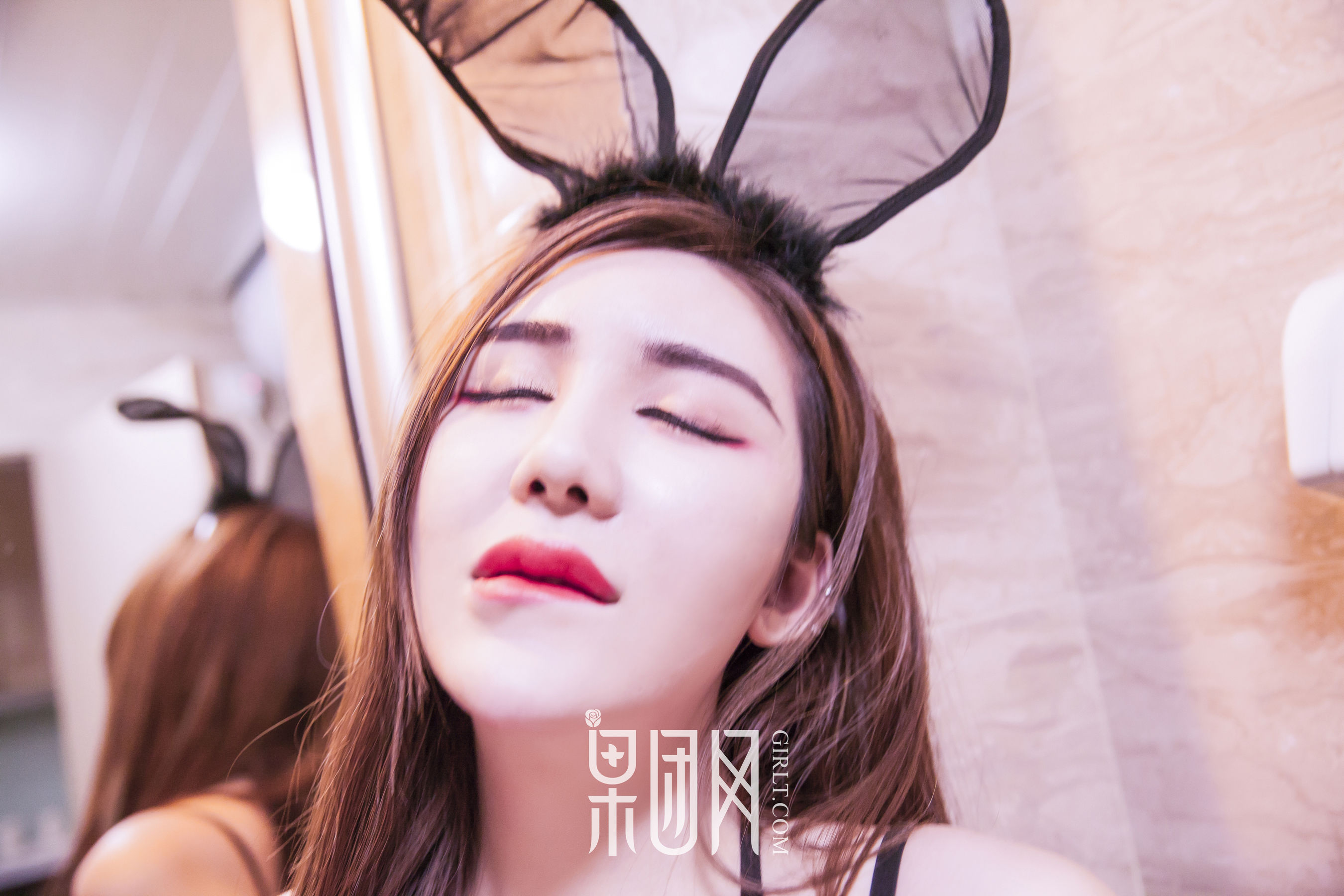 周晓唯《真！巨乳！兔女郎真空上阵》 [果团网Girlt] No.019