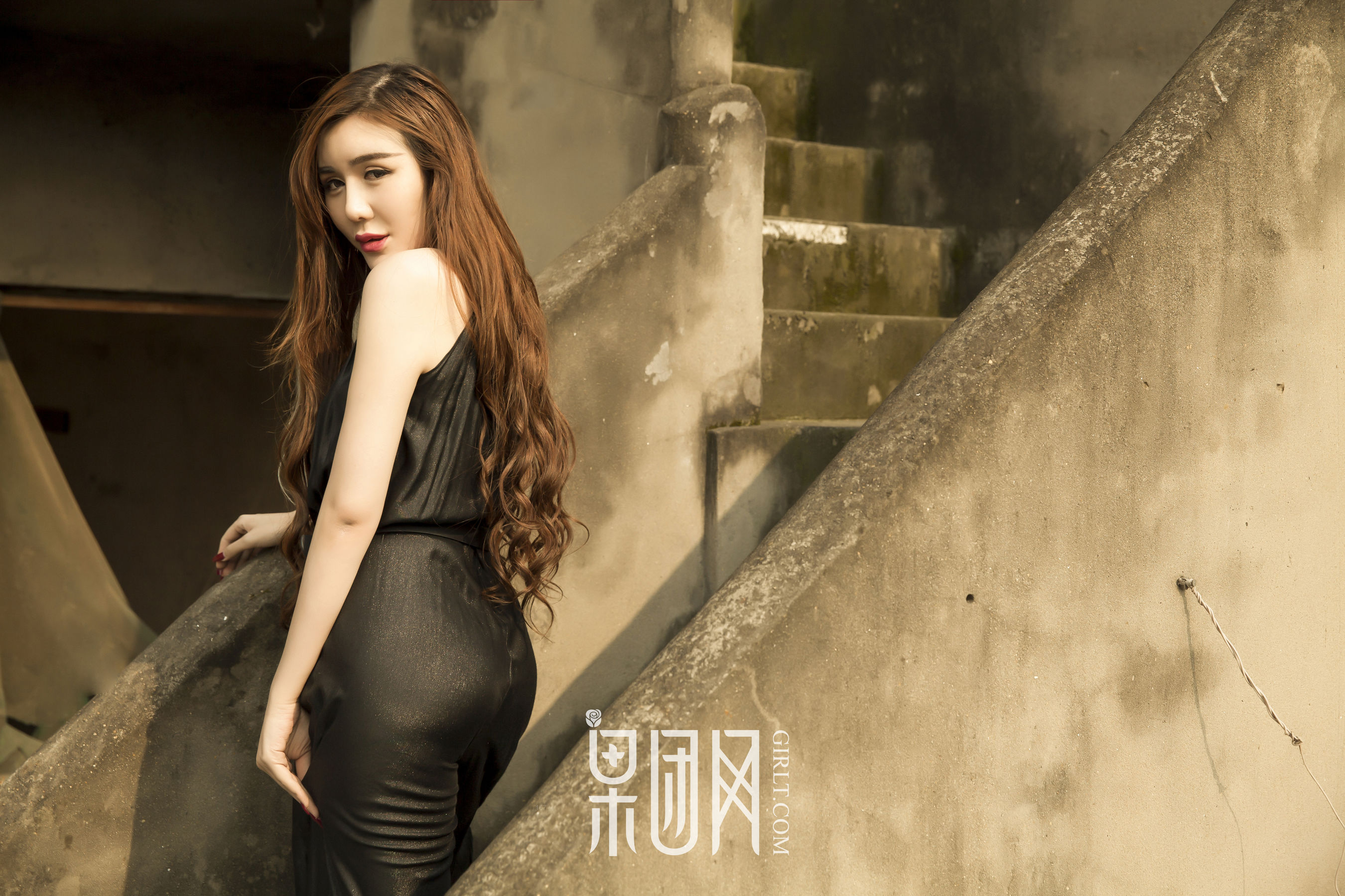 周晓唯《真！巨乳！兔女郎真空上阵》 [果团网Girlt] No.019