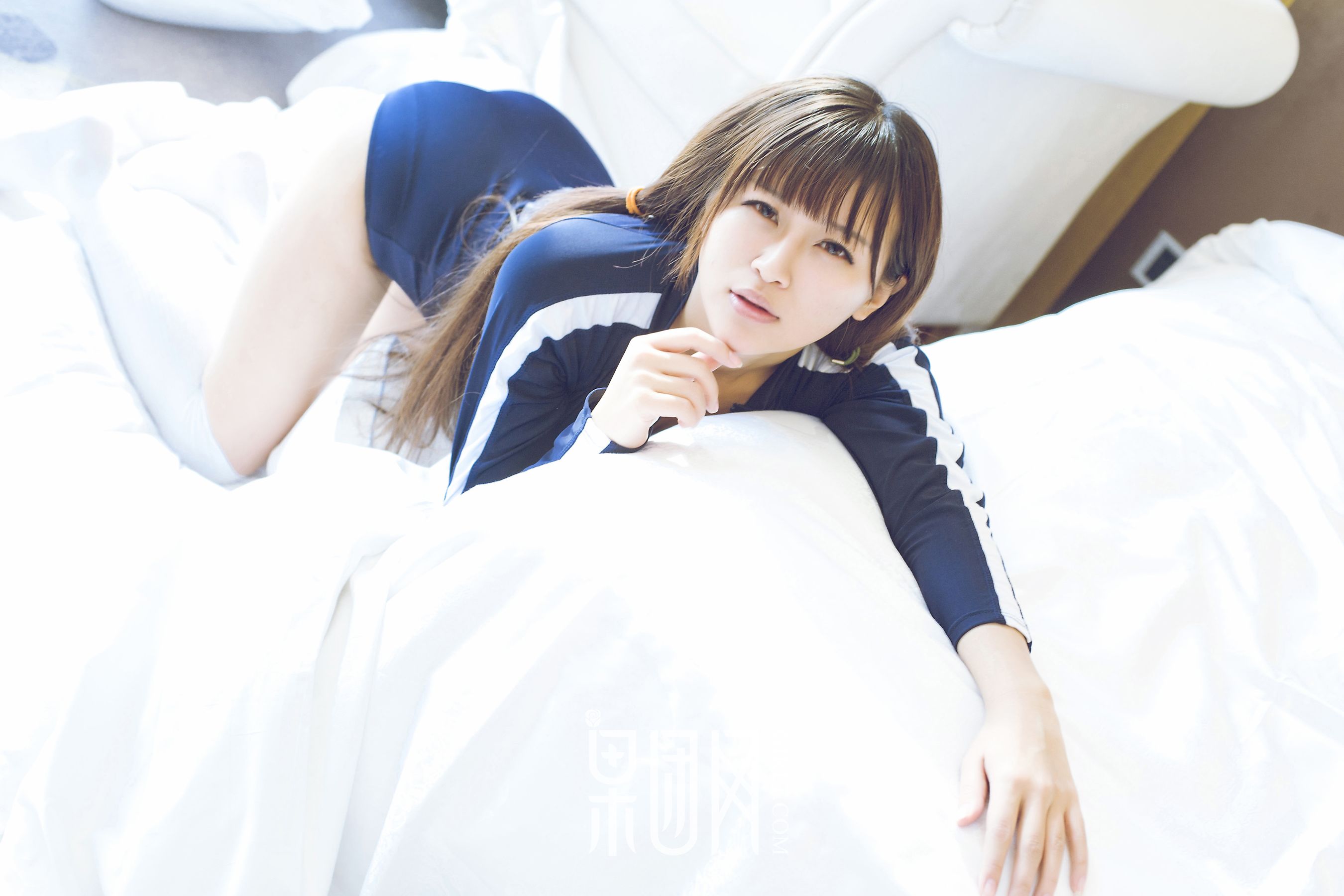 熙恩《日系连体运动服+日系吊带深沟》 [果团网Girlt] No.030