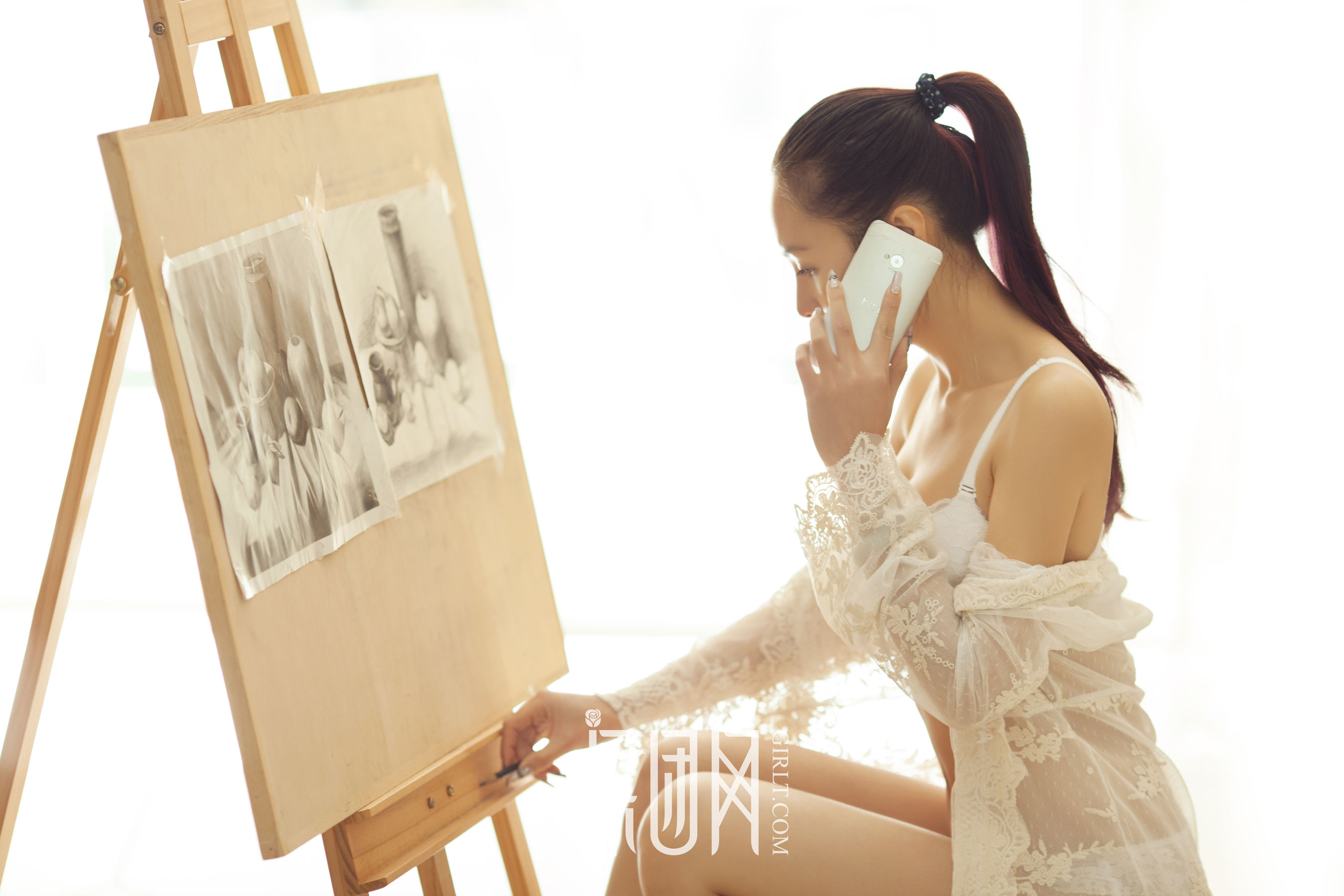 美女画家《全裸上阵人体艺术》 [果团网Girlt] No.033