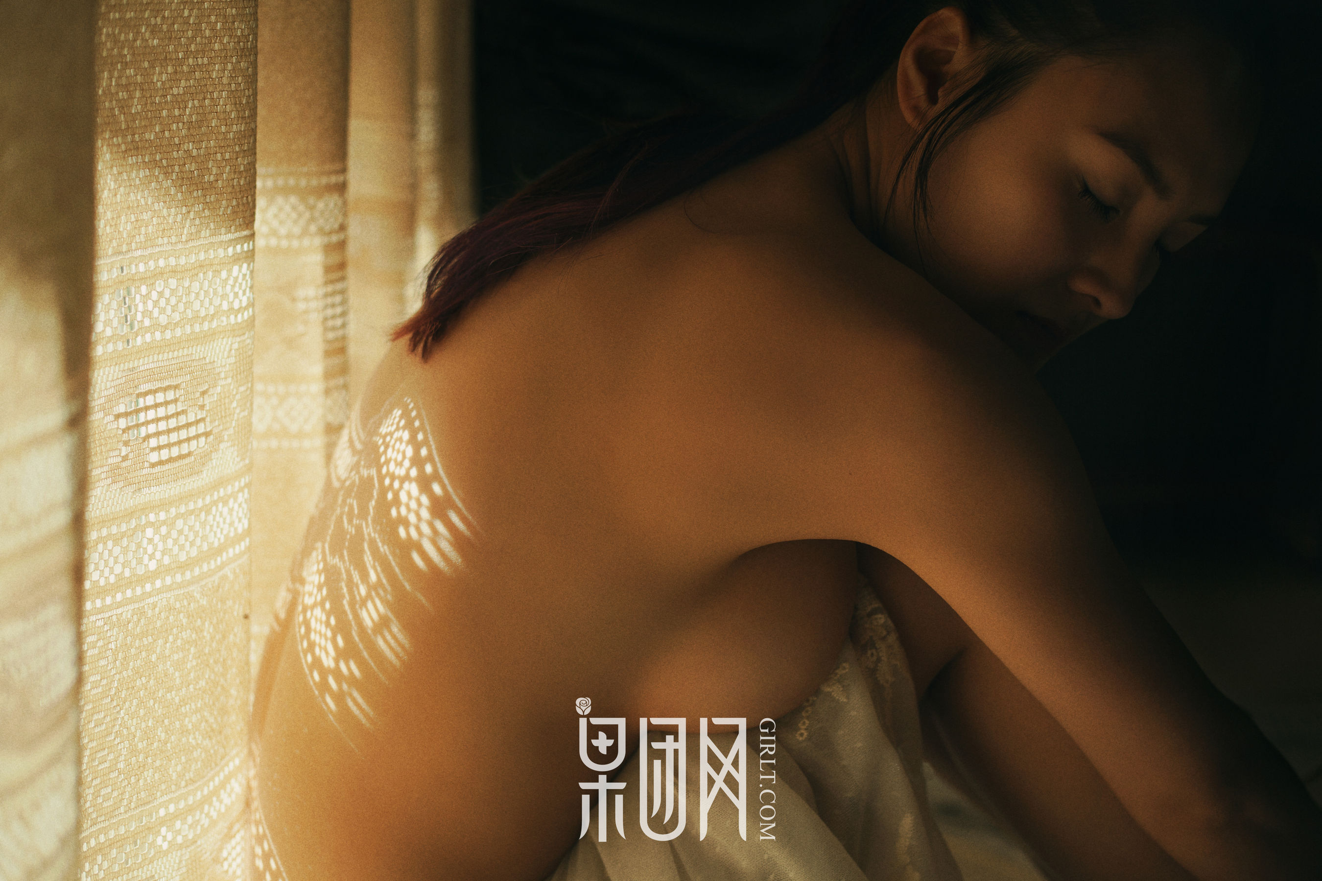 美女画家《全裸上阵人体艺术》 [果团网Girlt] No.033