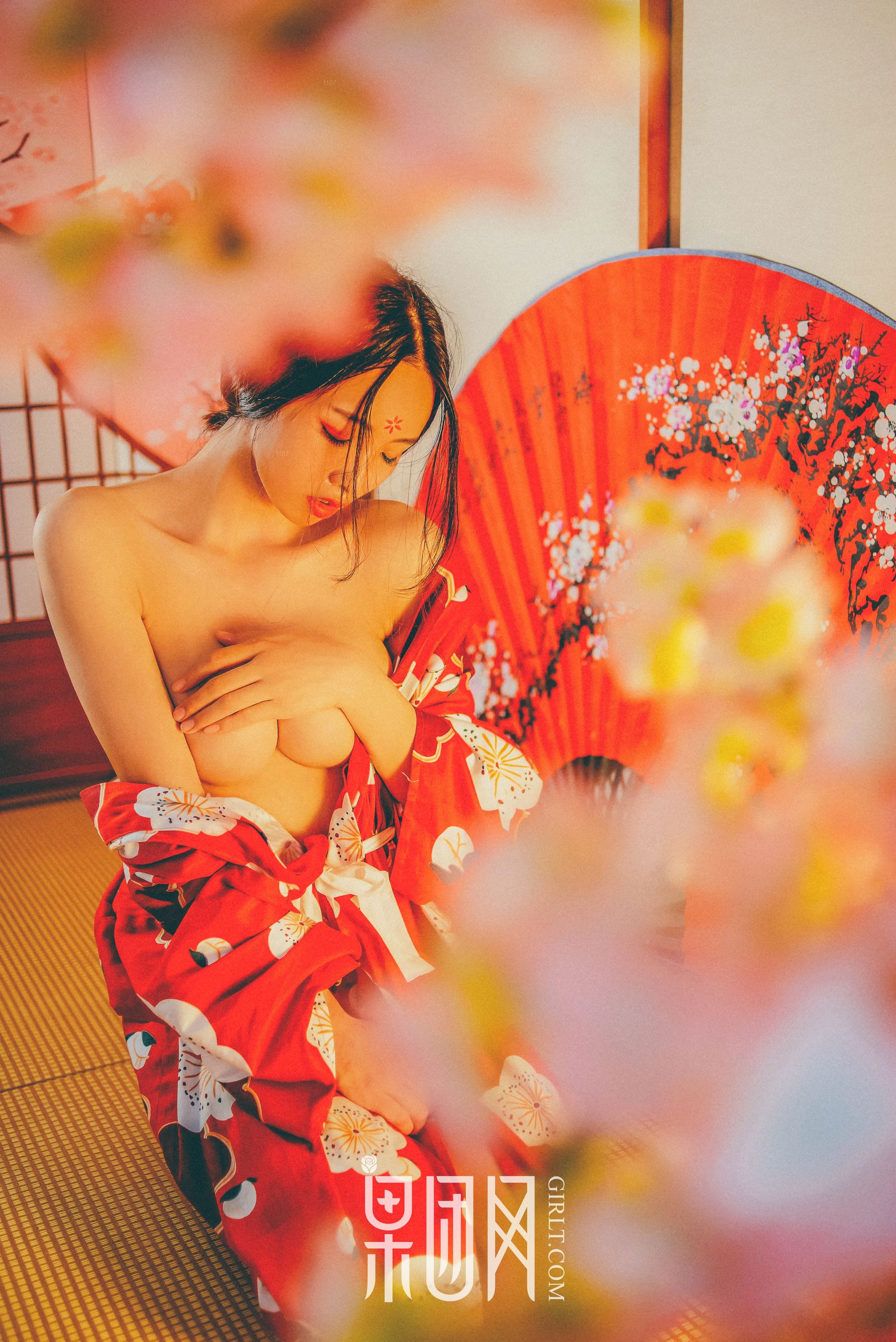 霓虹深处歌舞妓媚眼如丝 [果团网Girlt] No.065
