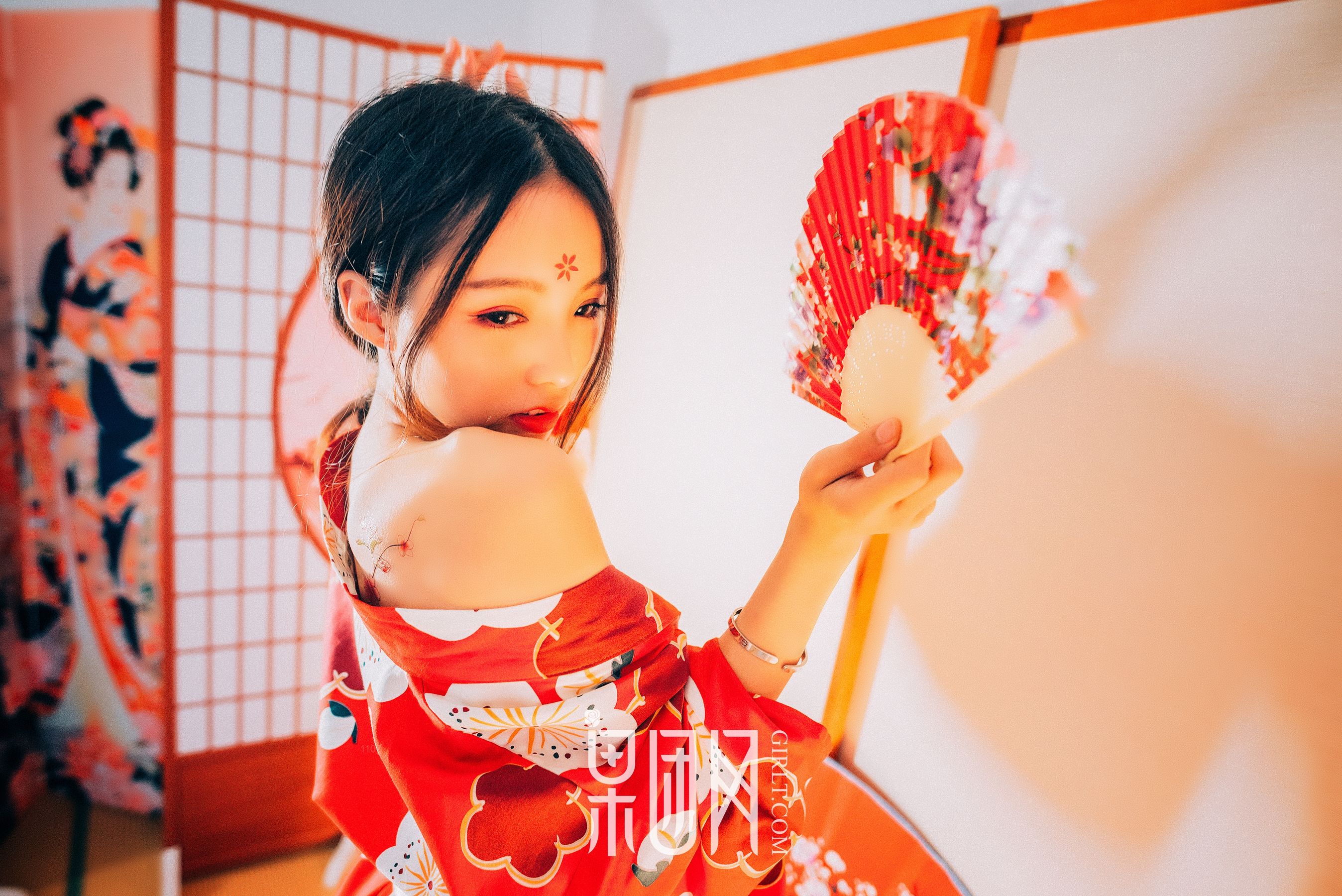霓虹深处歌舞妓媚眼如丝 [果团网Girlt] No.065