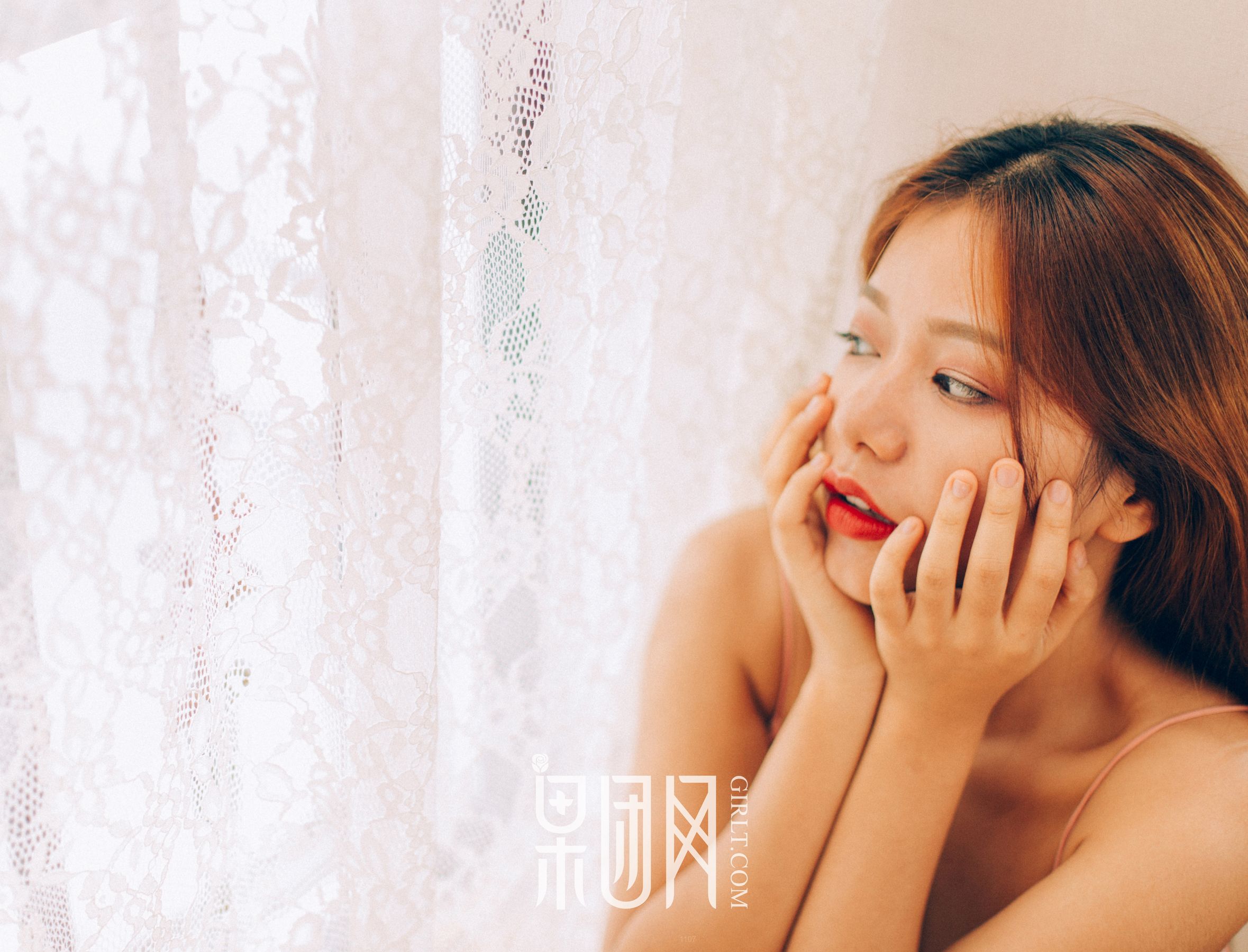性感少女酥胸翘臀黑丝撩人 [果团网Girlt] No.068