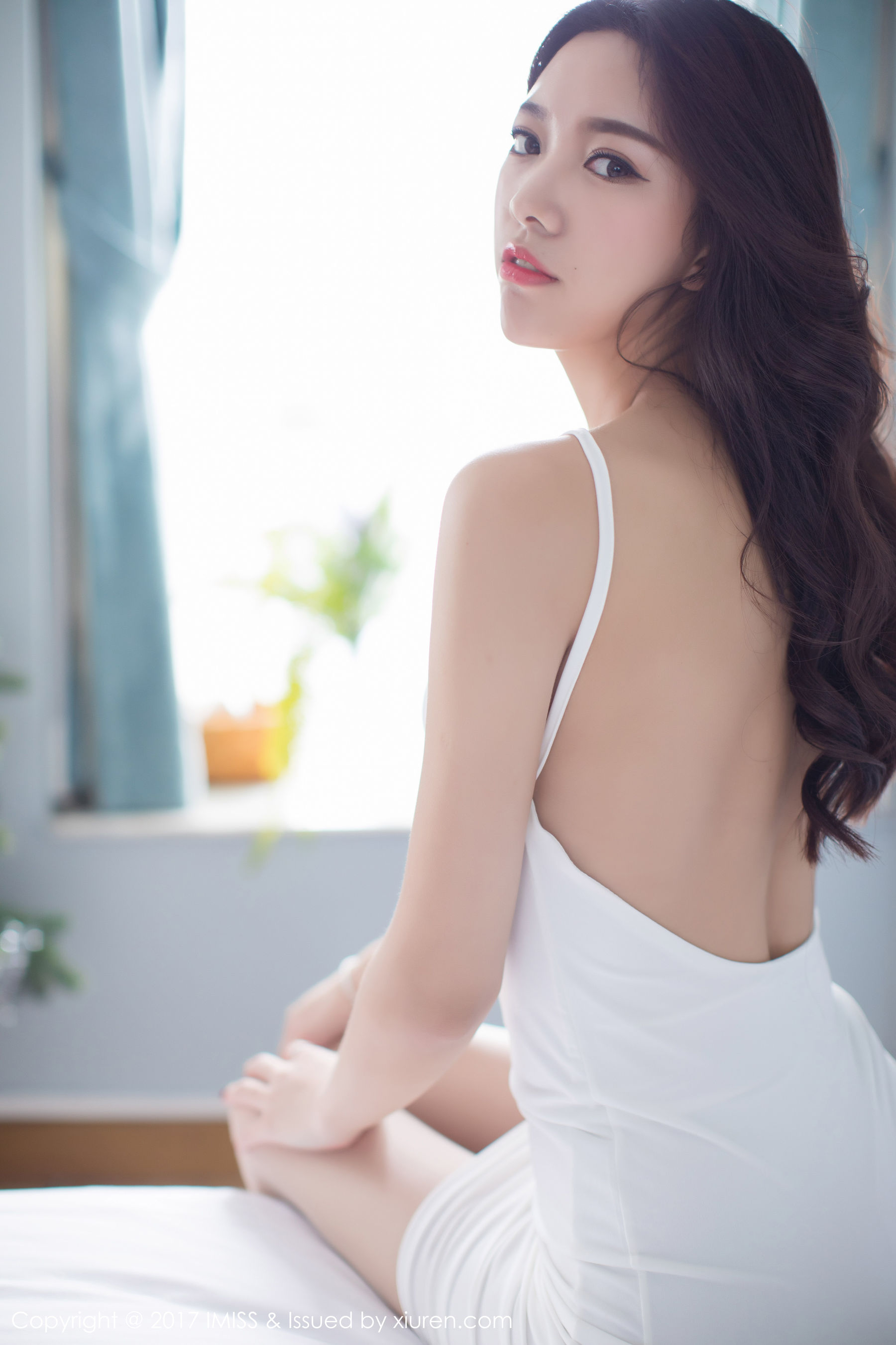 新人模特嫣儿 [爱蜜社IMISS] VOL.174