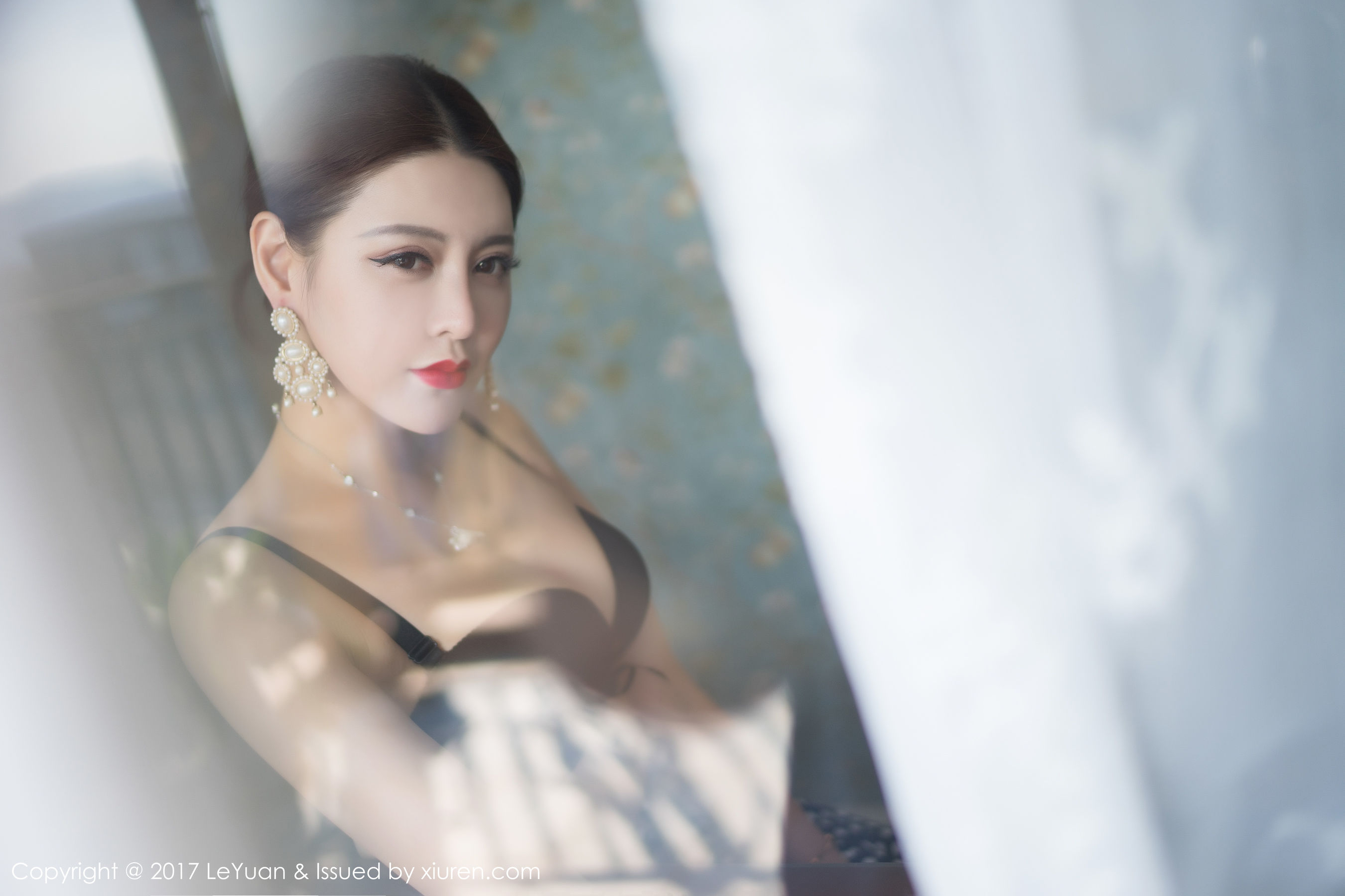 美希子《绝佳身材、一双玉兔呼之欲出》 [星乐园LeYuan] VOL.041