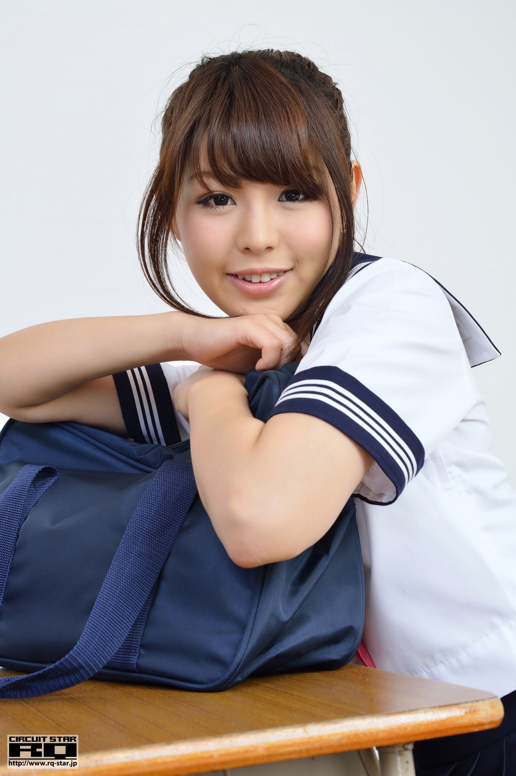 [RQ-STAR] NO.00823 苍井彩加 School Girl 校服 写真集