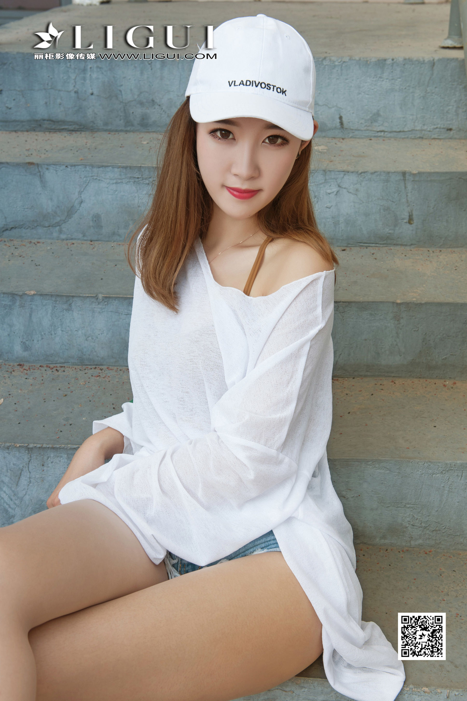 筱筱《滑板女神》 [丽柜贵足LIGUI] 丝足
