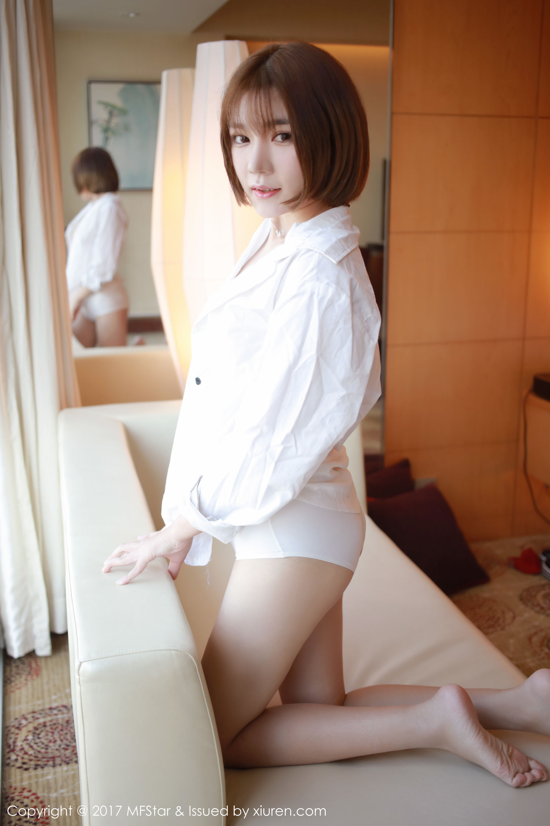 冷不丁《性感衬衫与蕾丝诱惑》 [模范学院MFStar] Vol.089