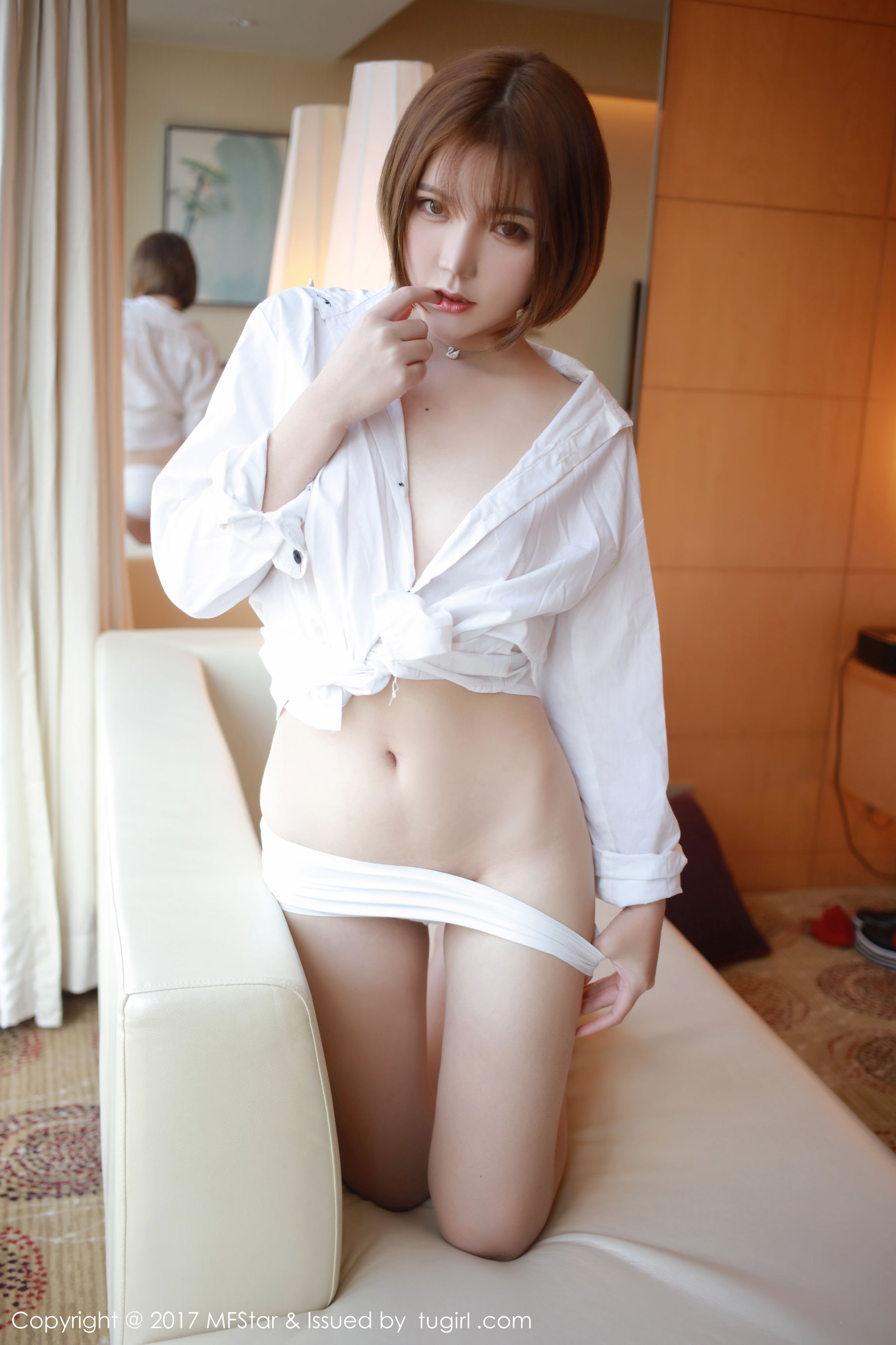 冷不丁《性感衬衫与蕾丝诱惑》 [模范学院MFStar] Vol.089