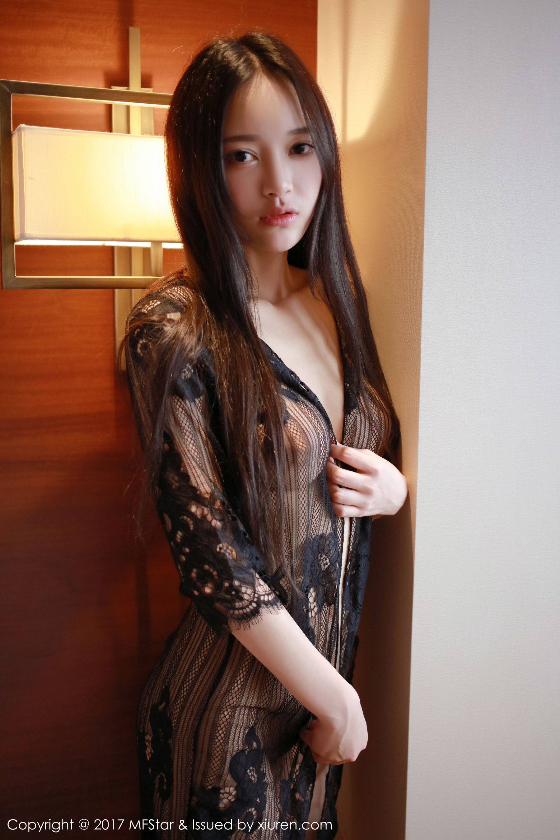 唐琪儿Beauty《性感小背心+大尺度透视》 [模范学院MFStar] Vol.092