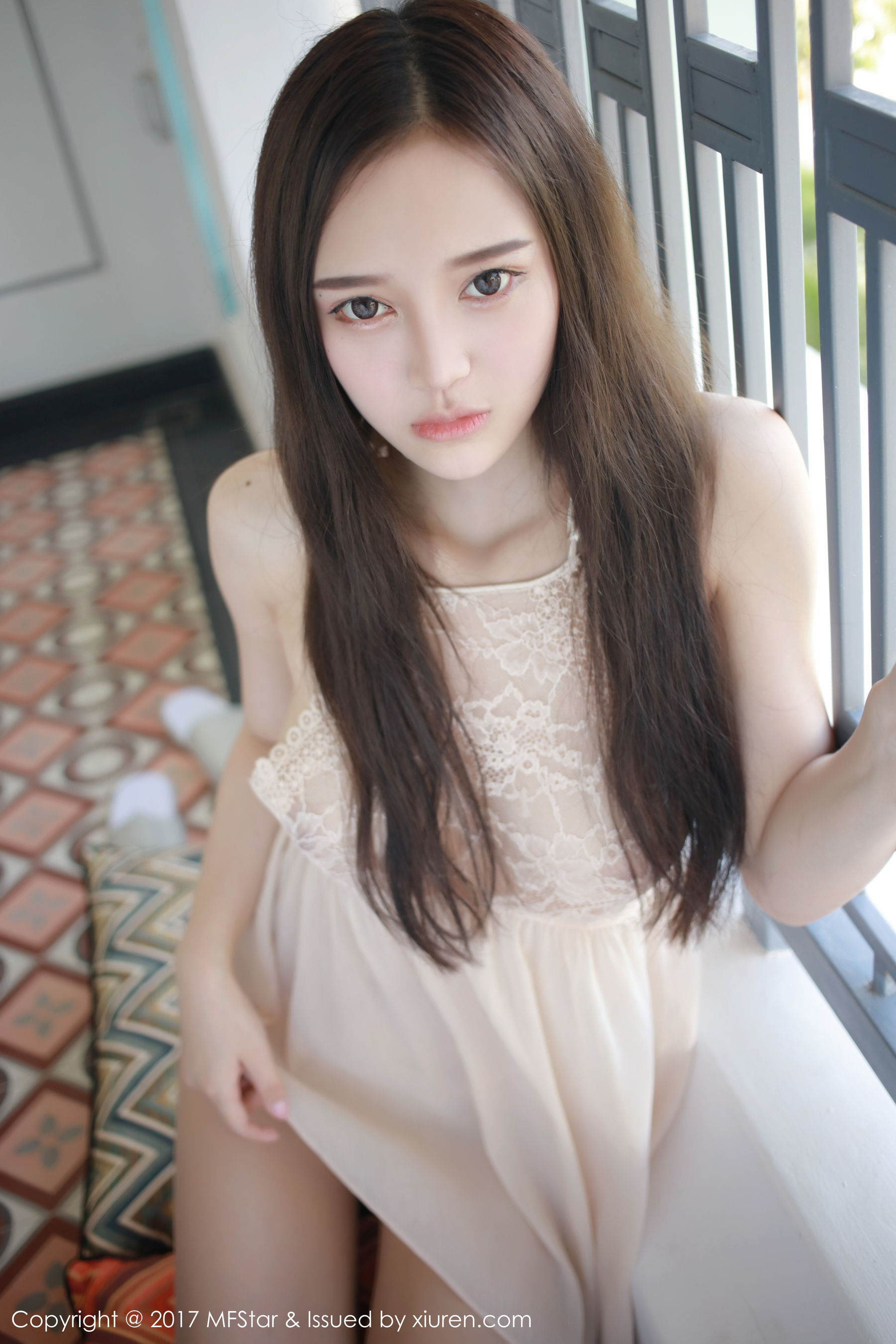 唐琪儿il《蕾丝服饰装扮下的美人》 [模范学院MFStar] VOL.101