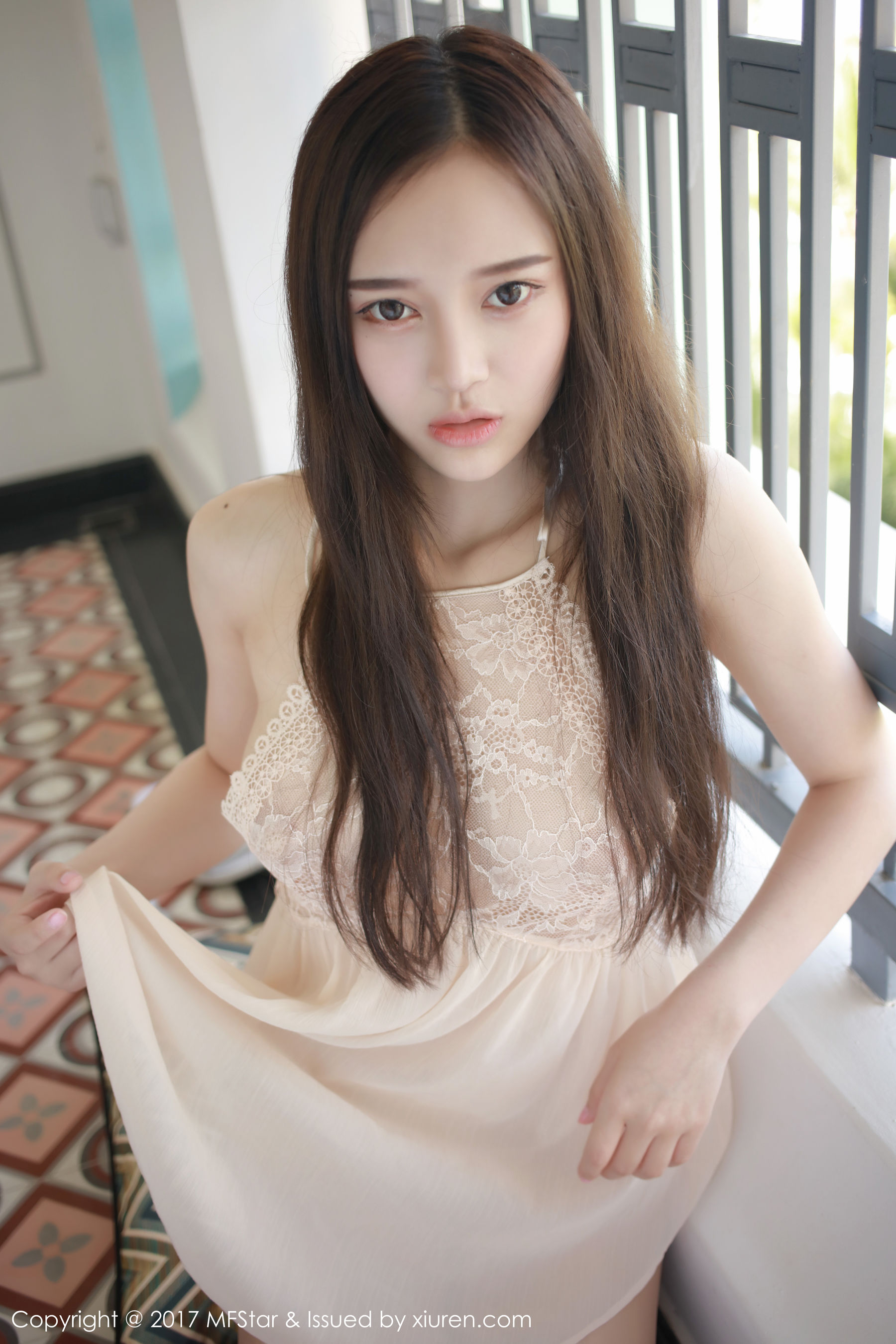 唐琪儿il《蕾丝服饰装扮下的美人》 [模范学院MFStar] VOL.101