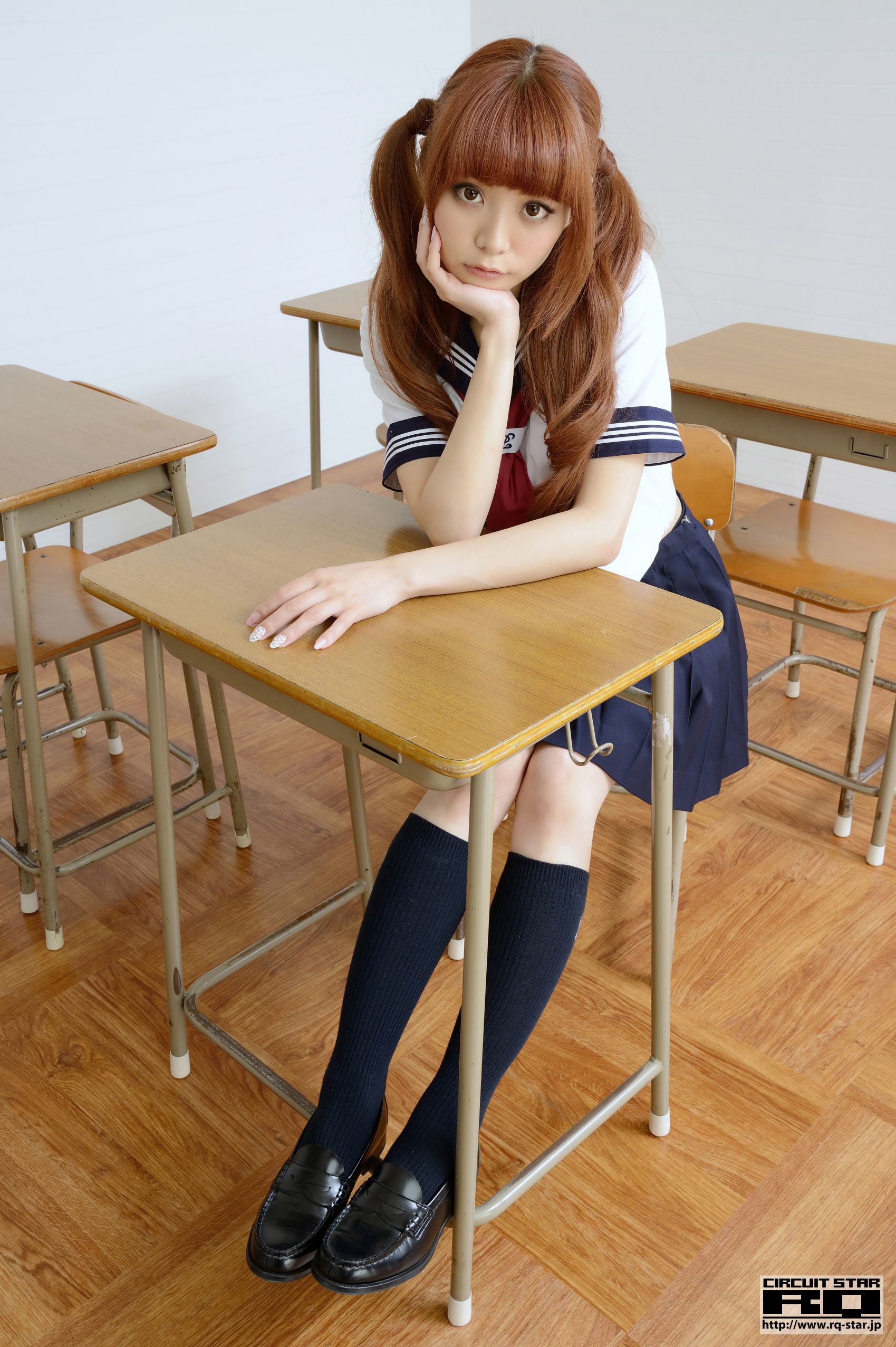 [RQ-STAR] NO.00831 朔矢あいね Sailor Girl 水手服 写真集