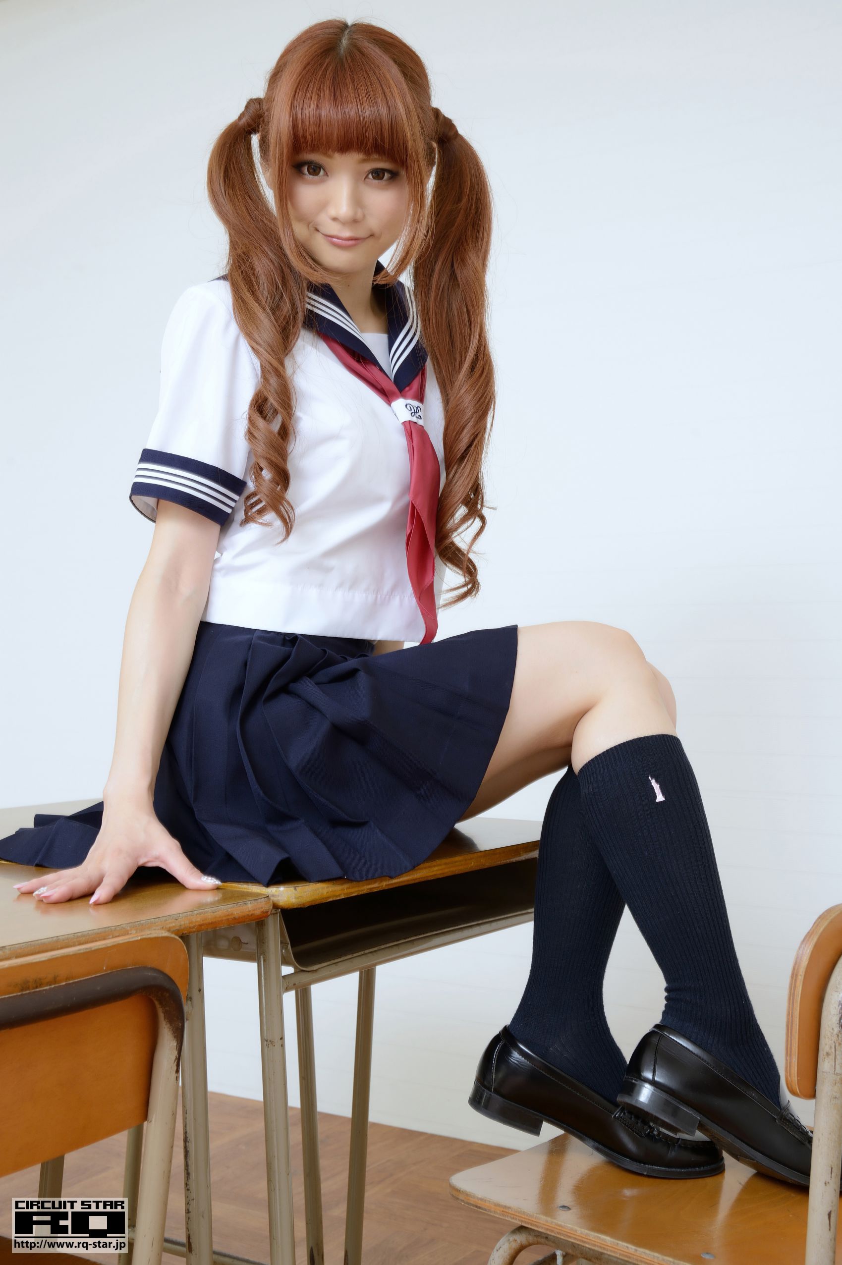 [RQ-STAR] NO.00831 朔矢あいね Sailor Girl 水手服 写真集