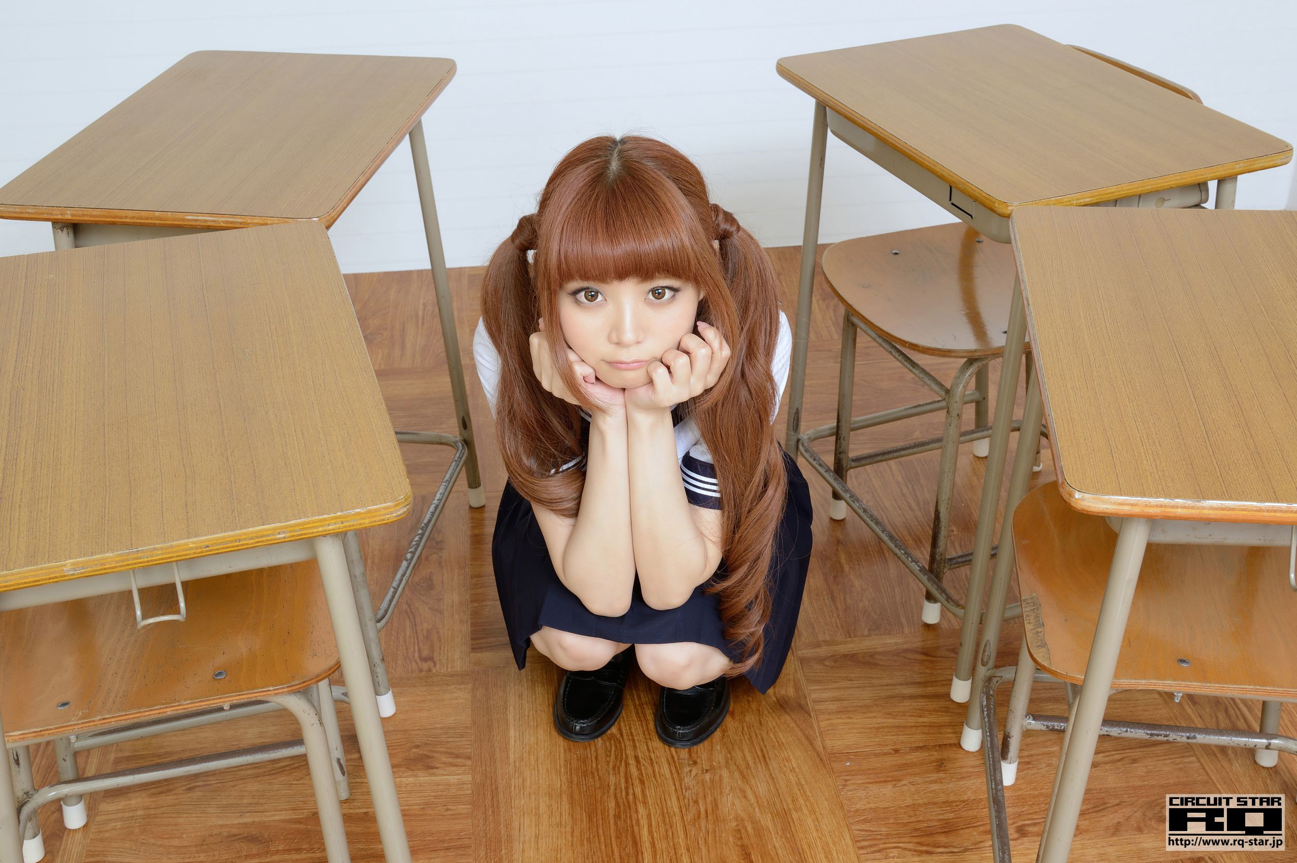 [RQ-STAR] NO.00831 朔矢あいね Sailor Girl 水手服 写真集