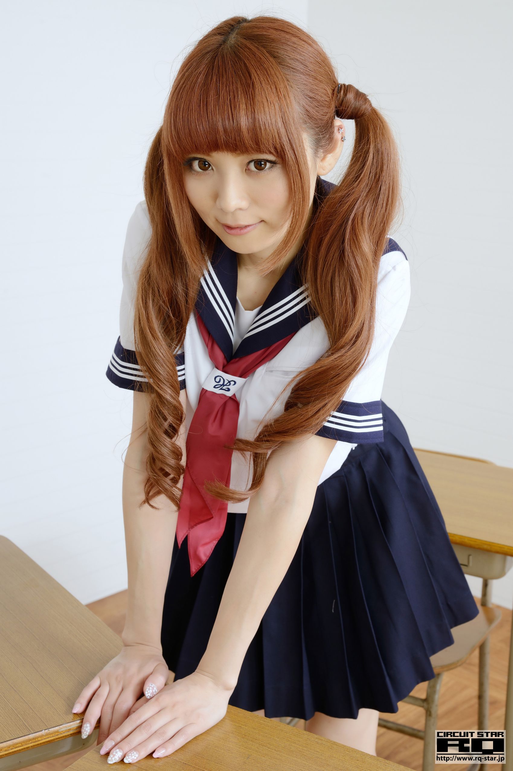 [RQ-STAR] NO.00831 朔矢あいね Sailor Girl 水手服 写真集