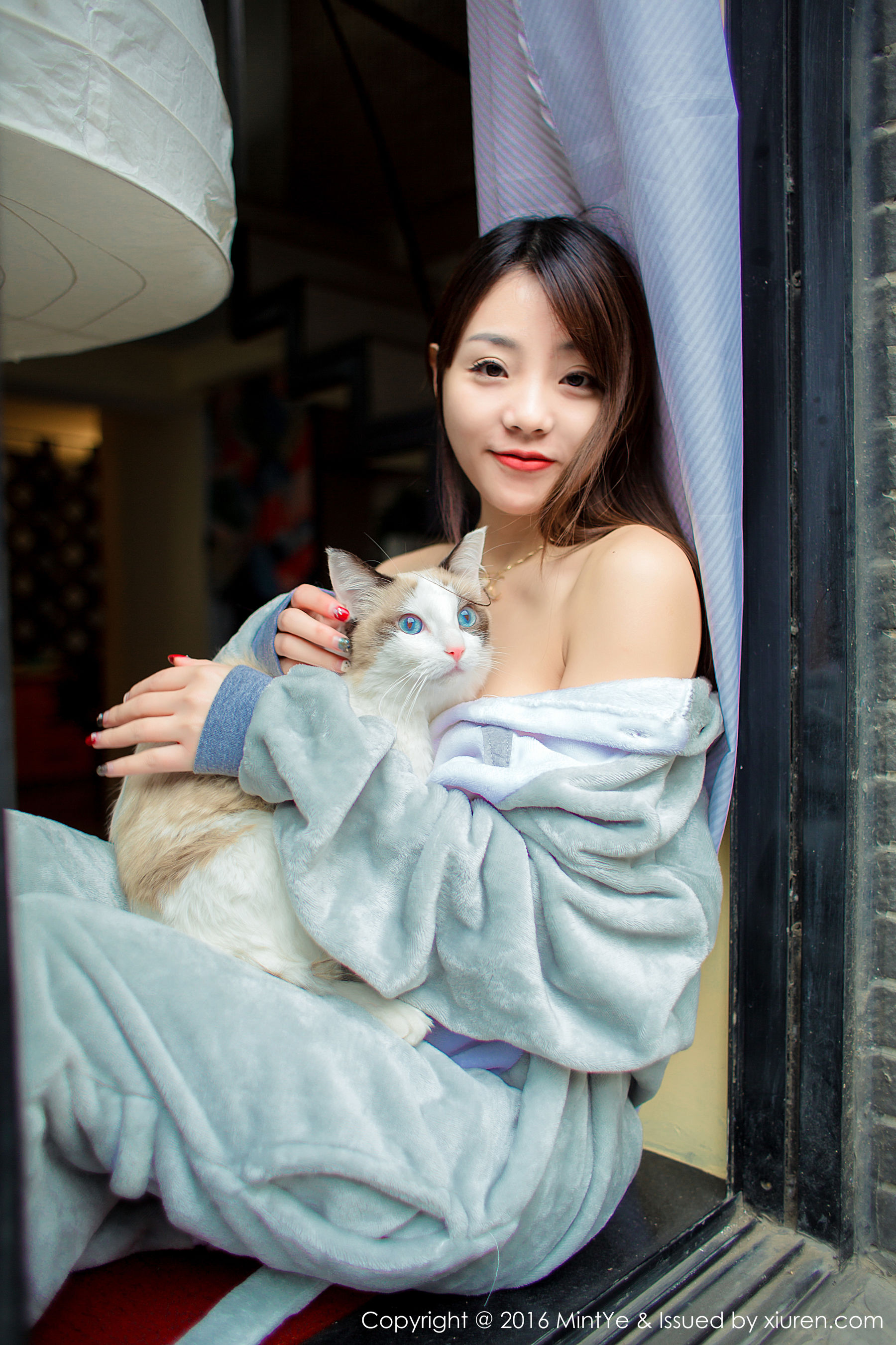 小仙女@佘贝拉bella《比较清新、性感的写真》 [MintYe薄荷叶] VOL.002