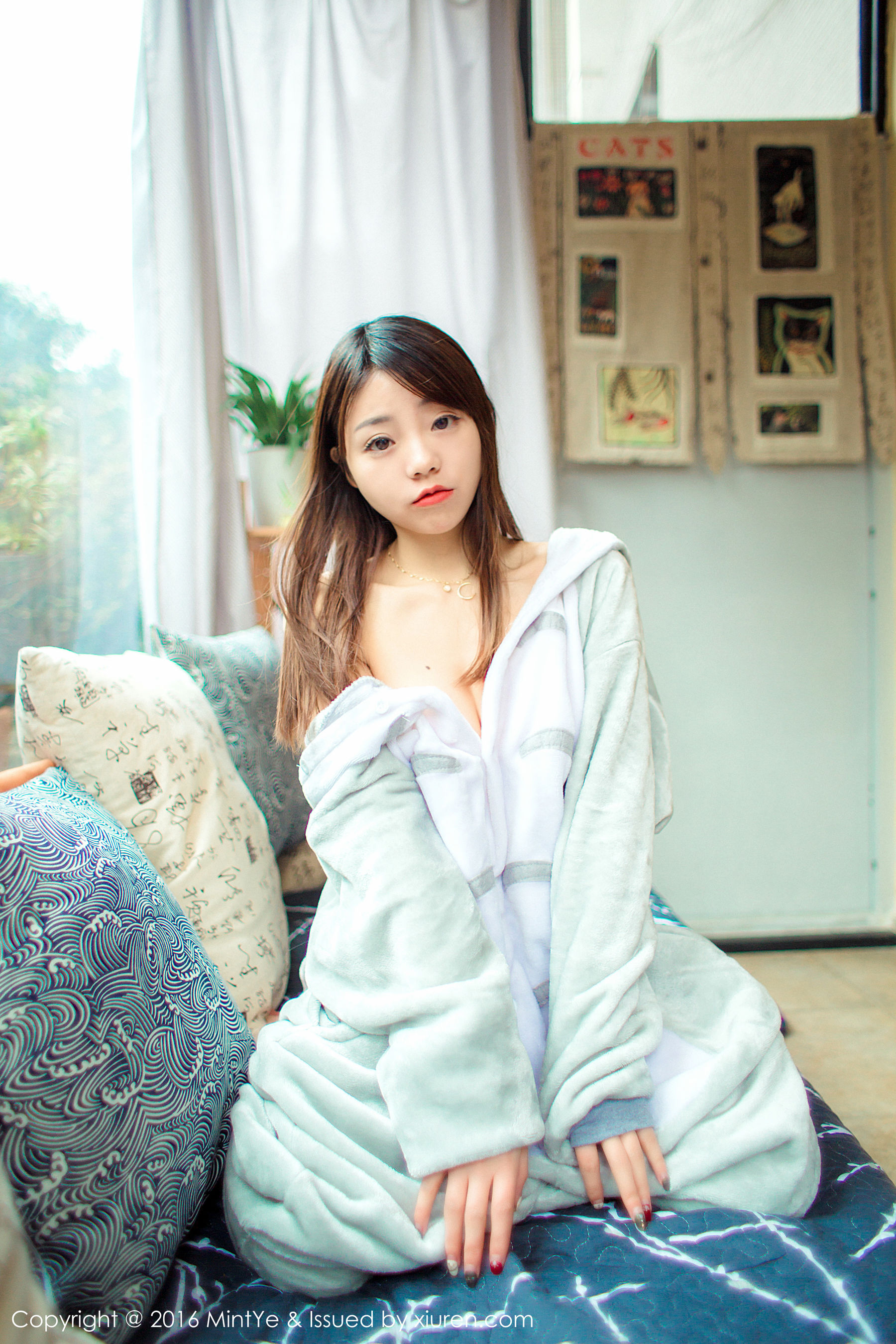 小仙女@佘贝拉bella《比较清新、性感的写真》 [MintYe薄荷叶] VOL.002