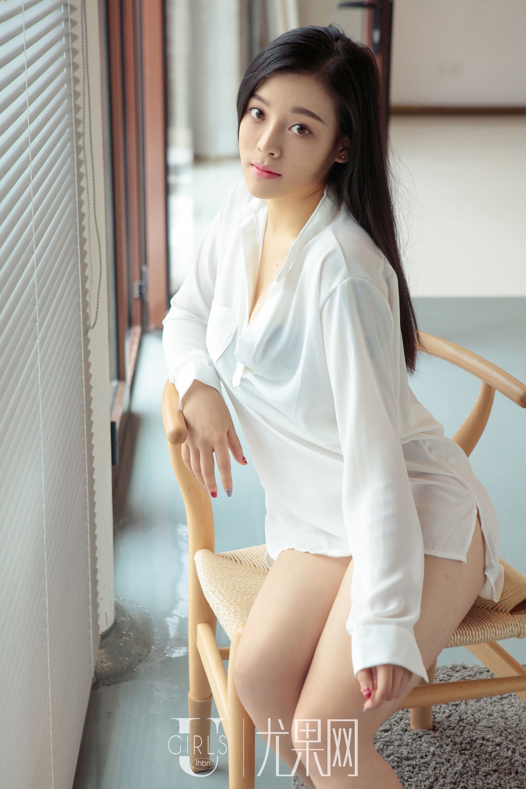 凌菲 [尤果网Ugirls] U302