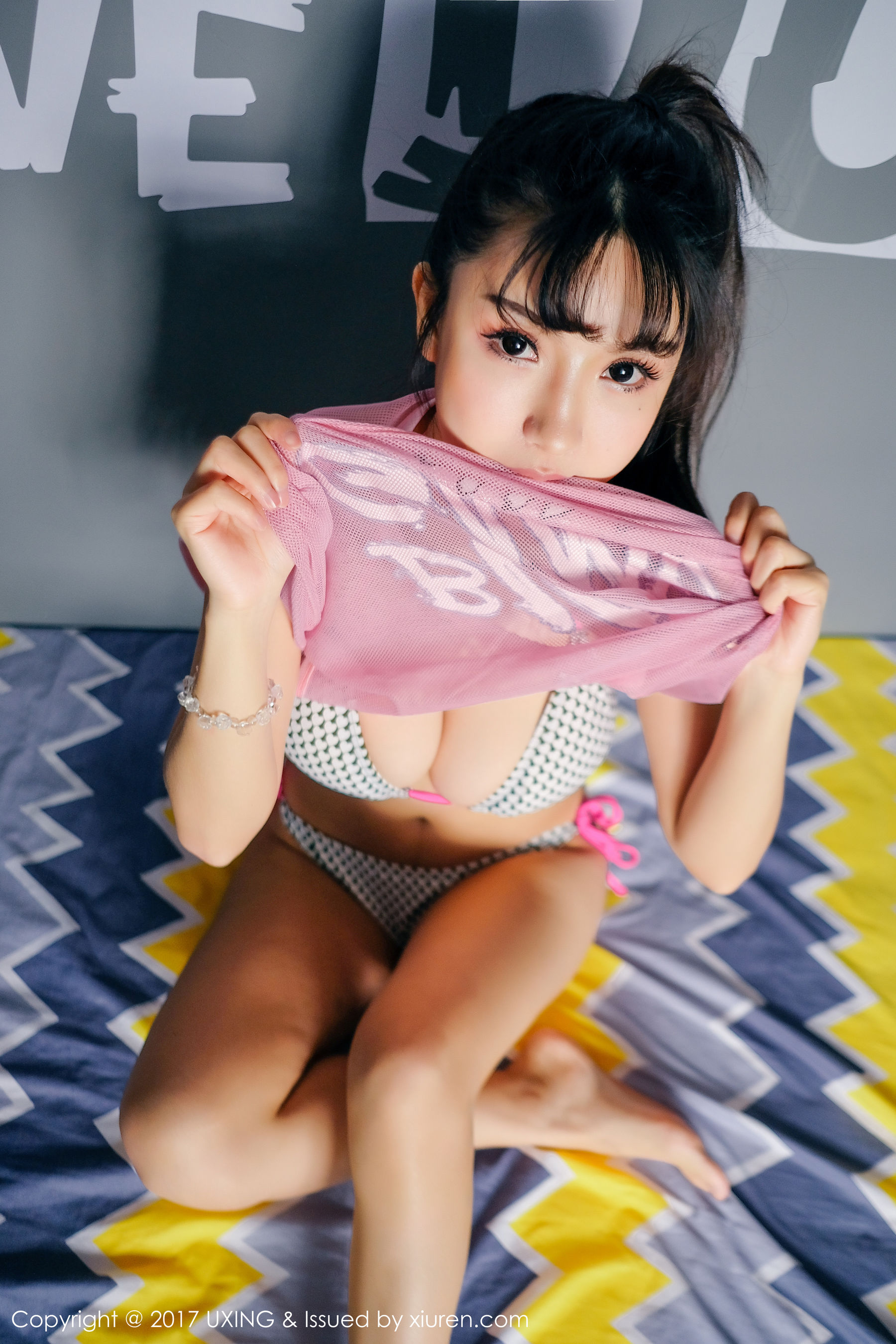 晓茜sunny《傲人美胸、甜美模样》 [优星馆UXING] VOL.053