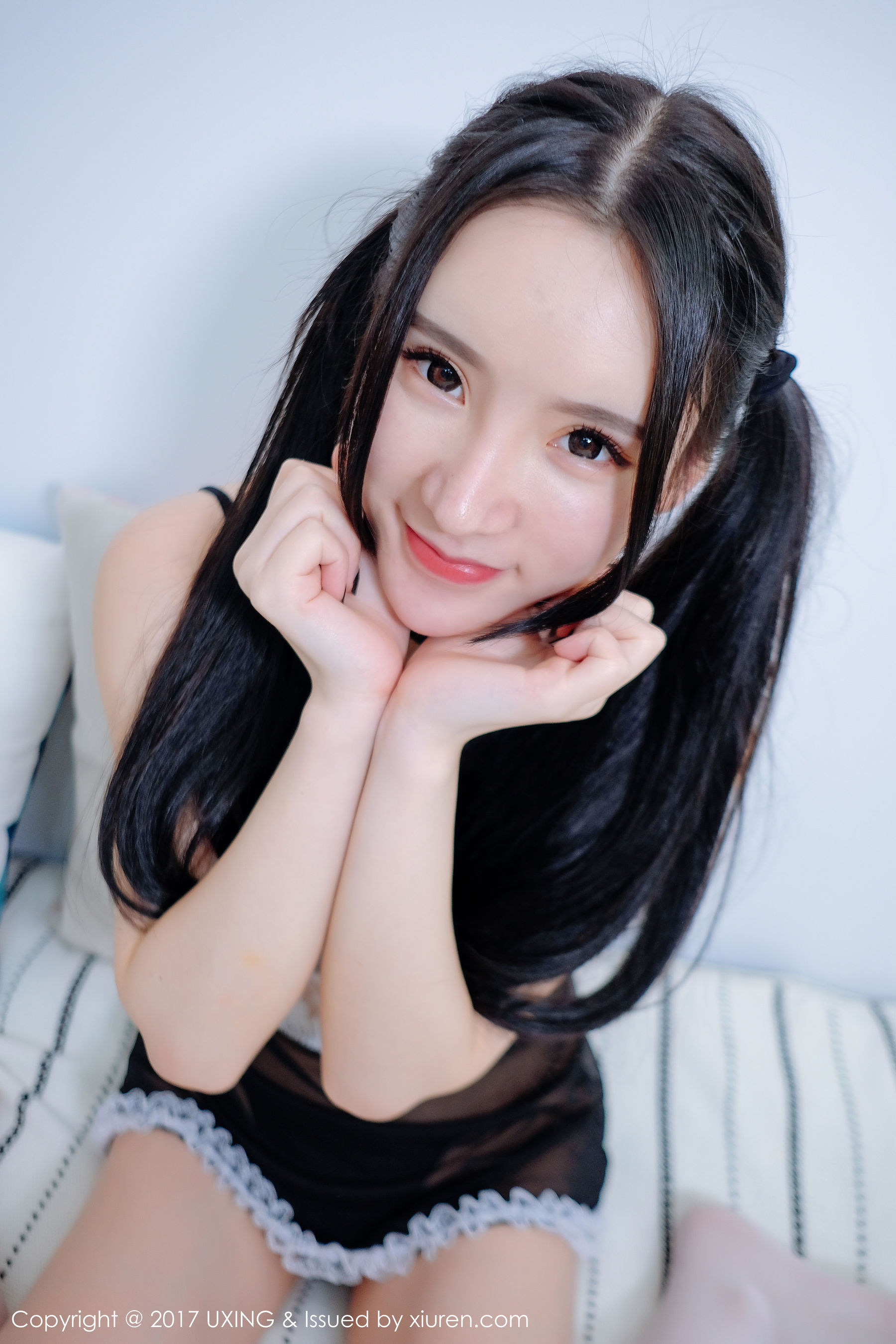 周于希dummy《诱惑女仆装、性感皮衣、蕾丝吊袜》 [优星馆UXING] VOL.055