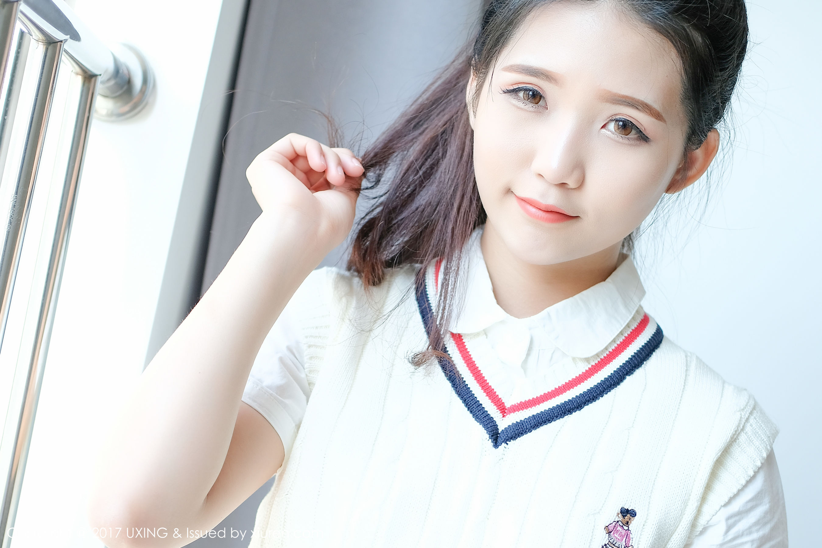 可爱的小叶子《校服软妹》 [优星馆UXING] VOL.056