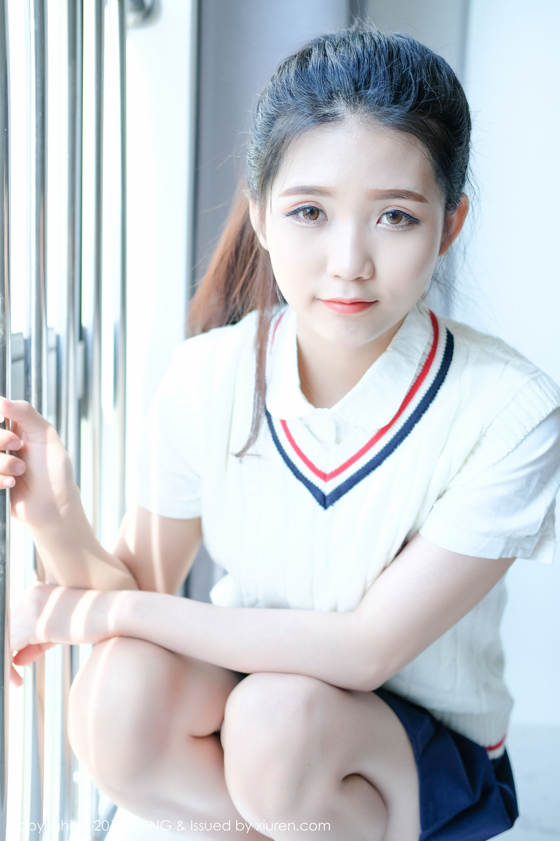 可爱的小叶子《校服软妹》 [优星馆UXING] VOL.056