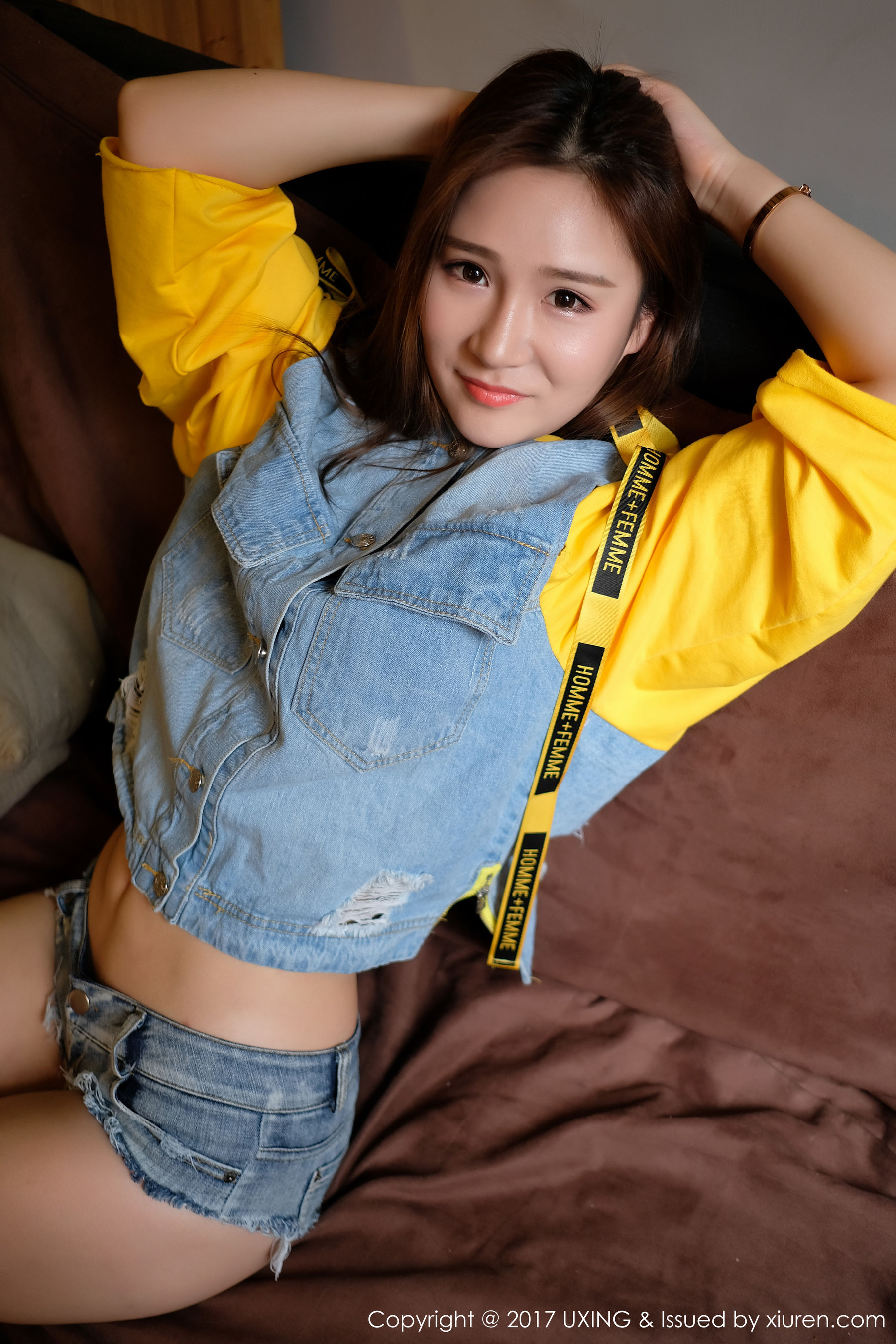 羊羊Suger《牛仔装少女》 [优星馆UXING] VOL.057