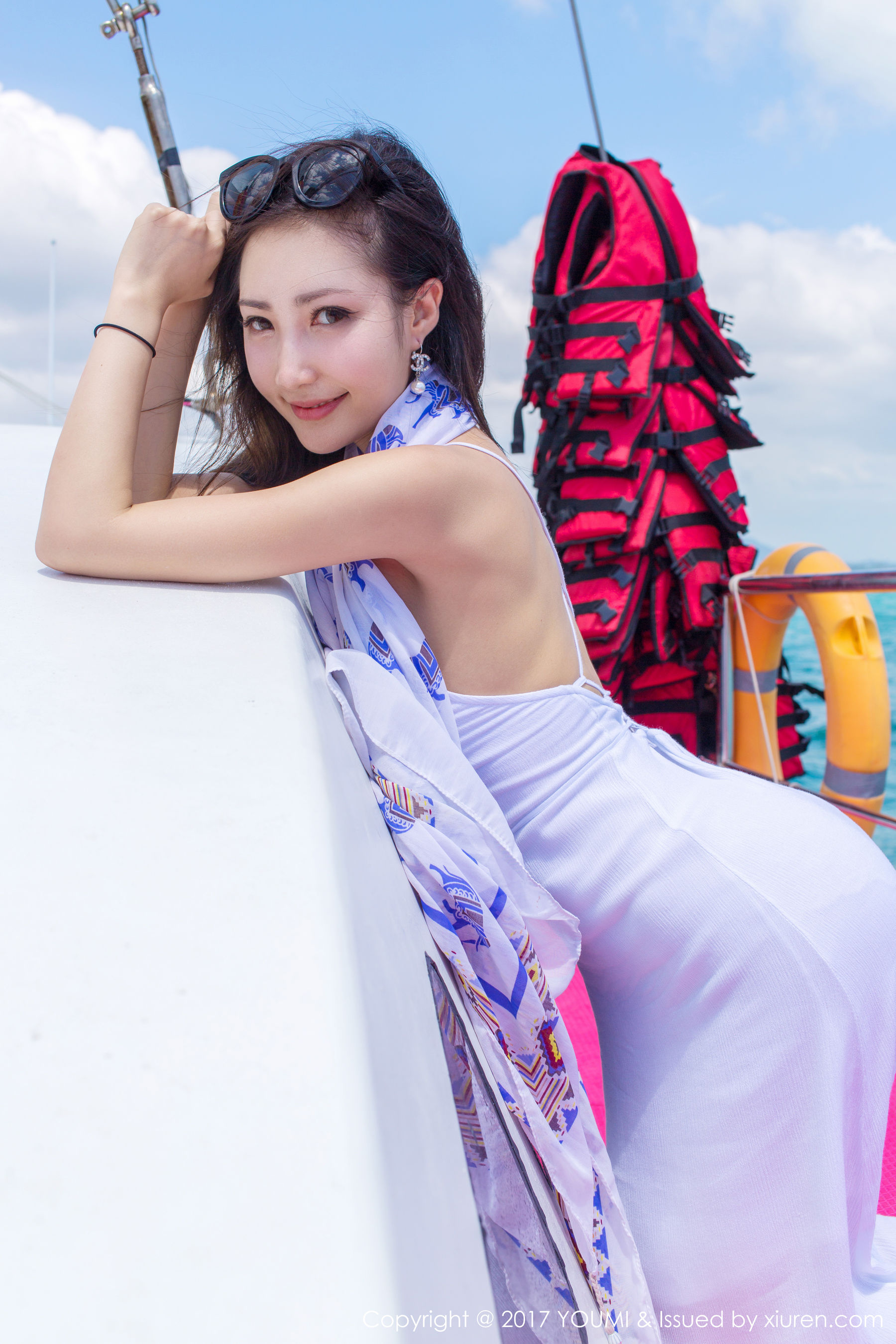 Yumi-尤美《陪女神去尤美看海》 [尤蜜荟YouMi] Vol.023