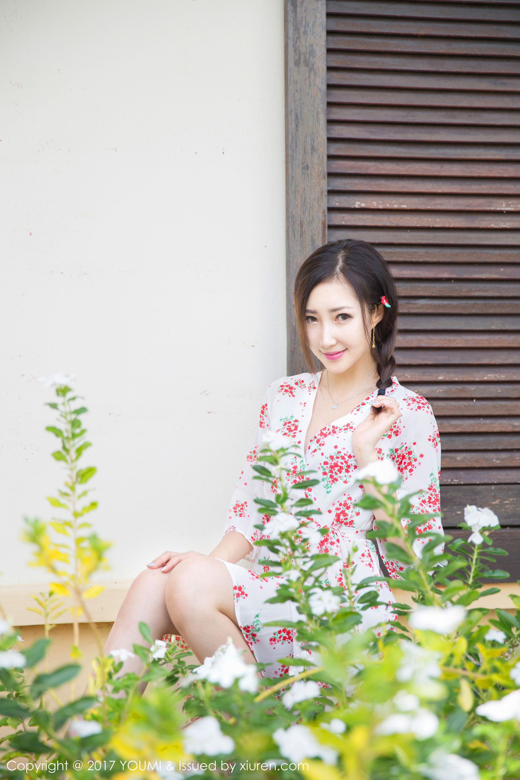 Yumi-尤美《伫立在海边的唯美仙子》 [尤蜜荟YouMi] Vol.030