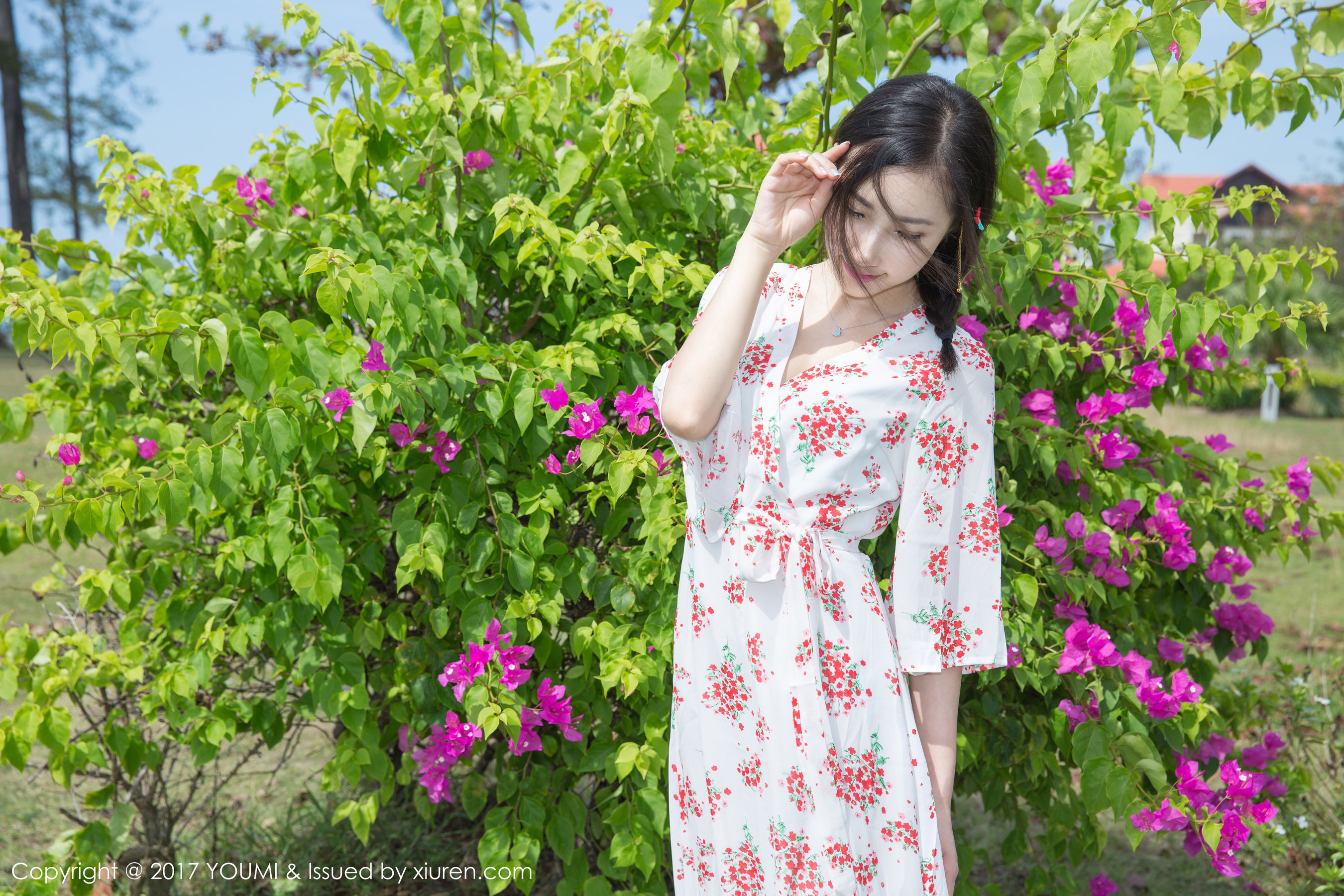Yumi-尤美《伫立在海边的唯美仙子》 [尤蜜荟YouMi] Vol.030