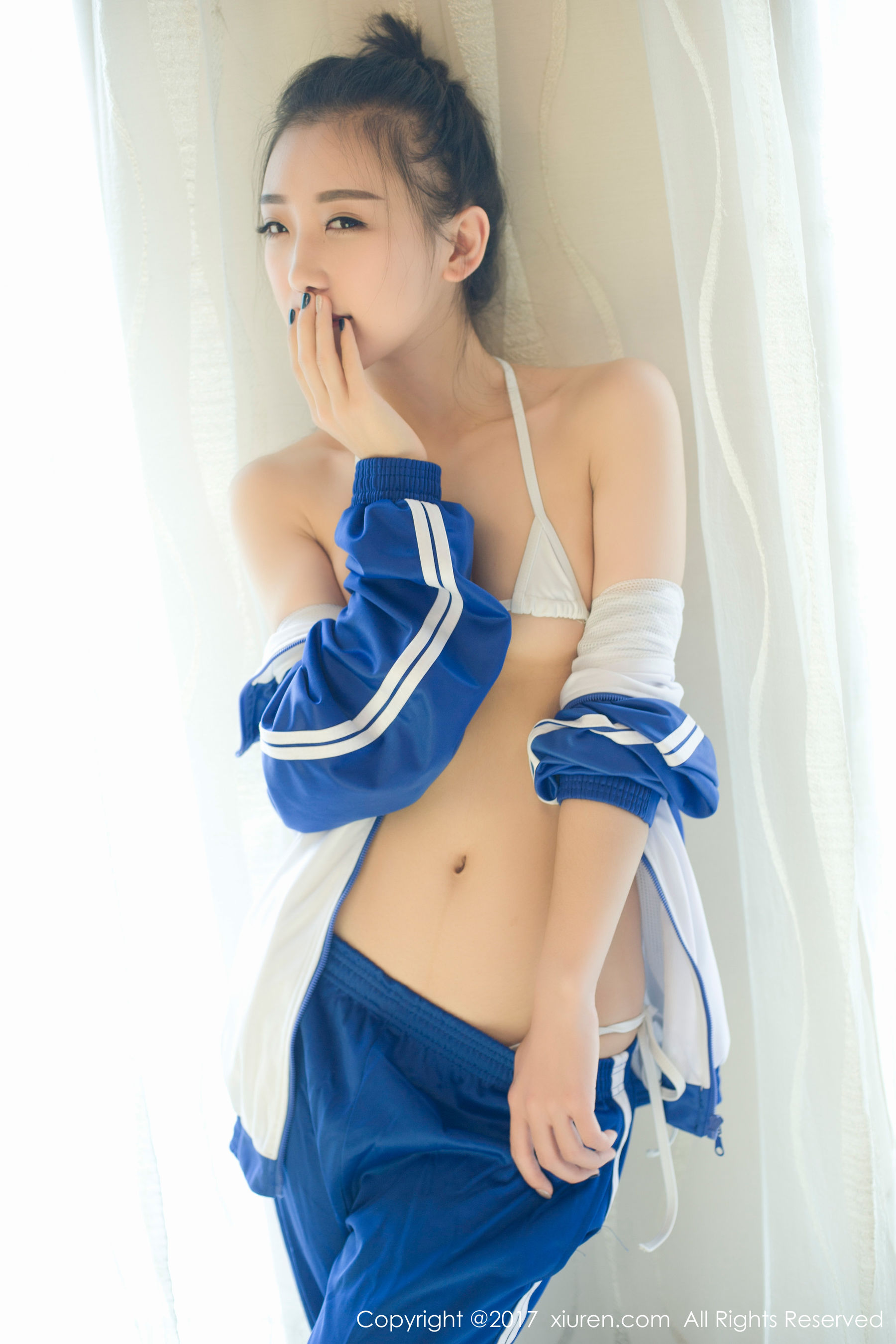 模特陈梦《茉莉花般清新透彻的少女诱惑》 [秀人网XIUREN] No.690