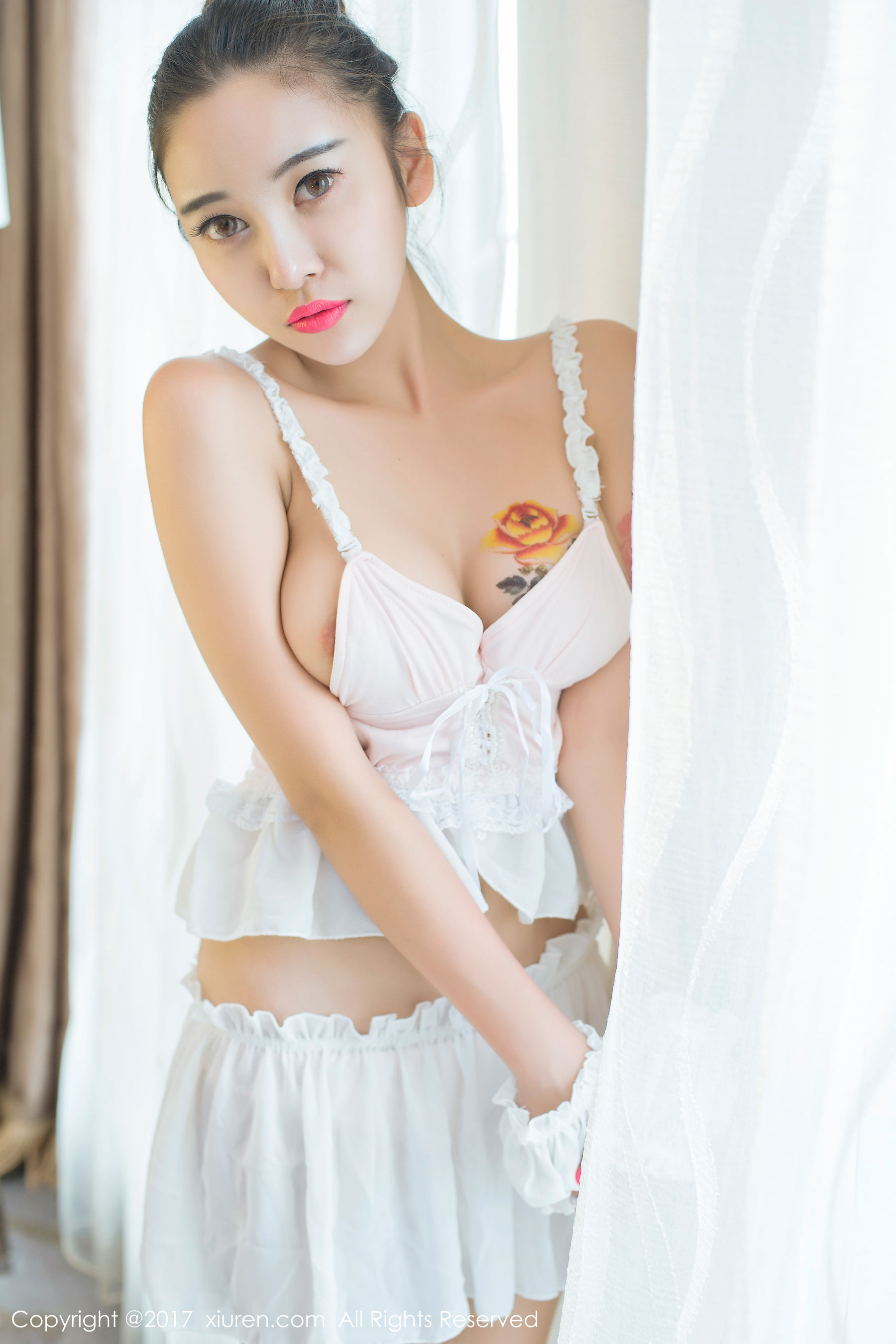 李梓熙《皮革女王和粉色女仆》 [秀人网XIUREN] No.707