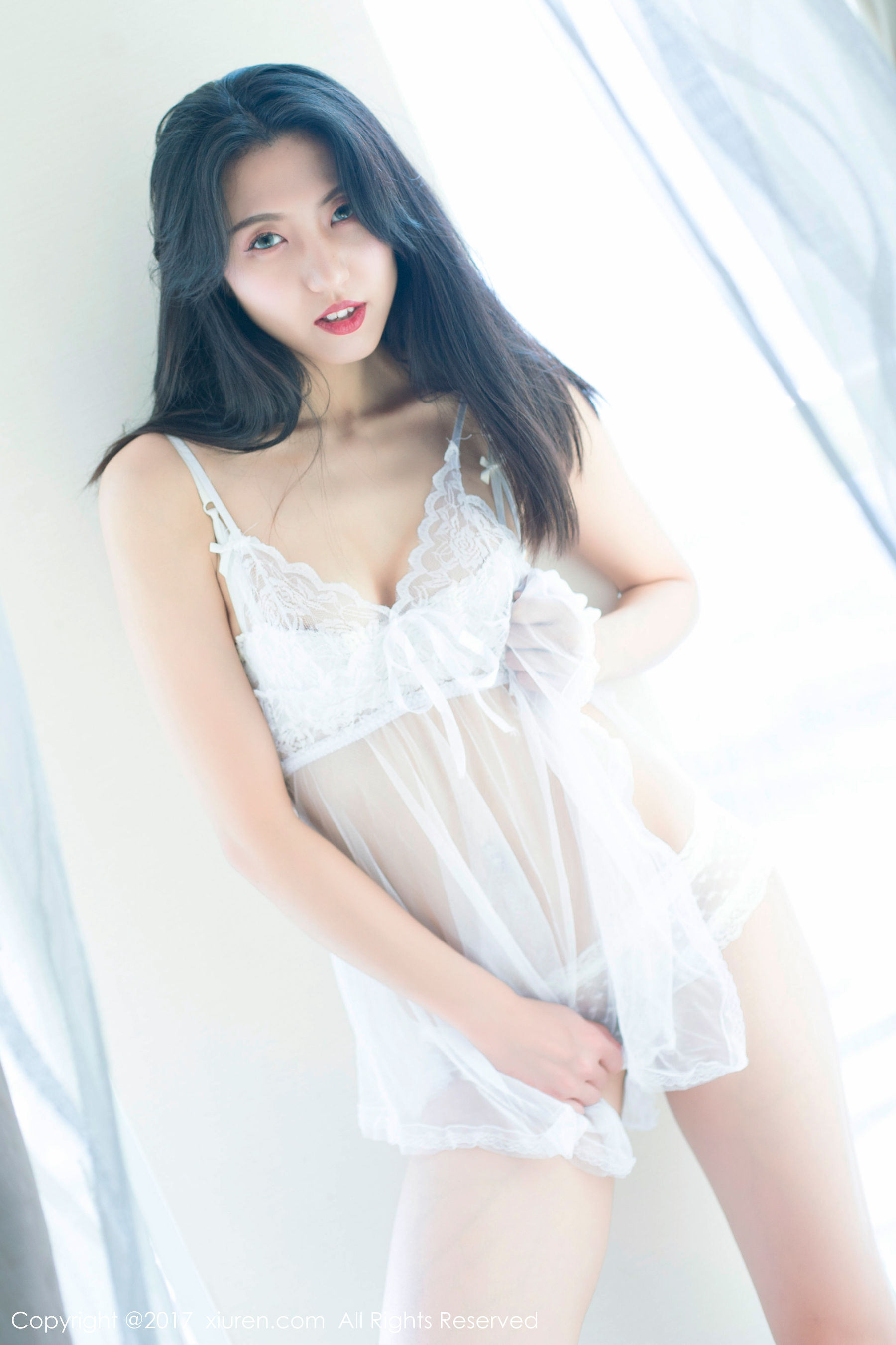 大熙《高挑极品黑丝诱惑美腿美女》 [秀人网XIUREN] No.714