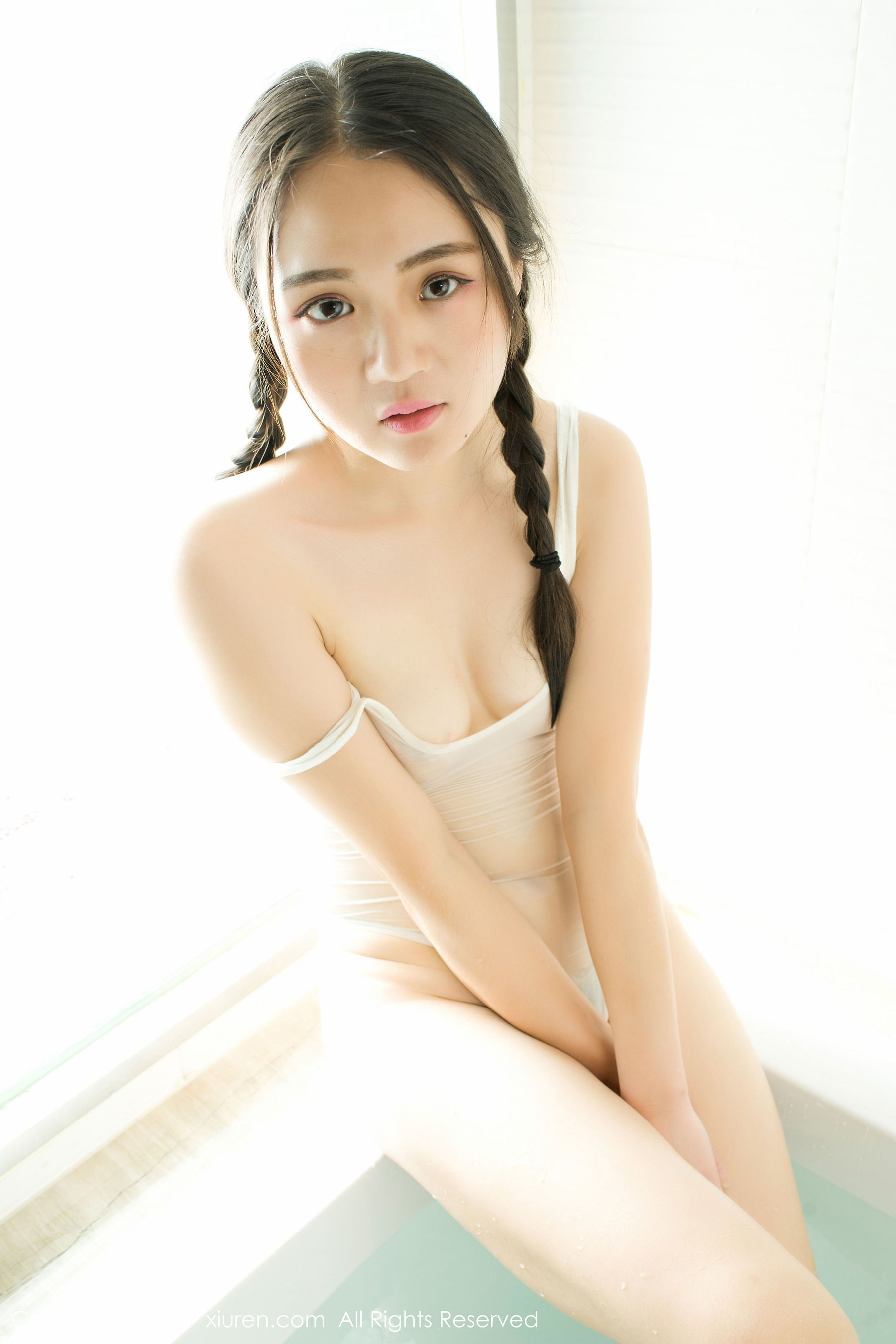 智齿型软妹子@杨欣欣 [秀人网XIUREN] No.739