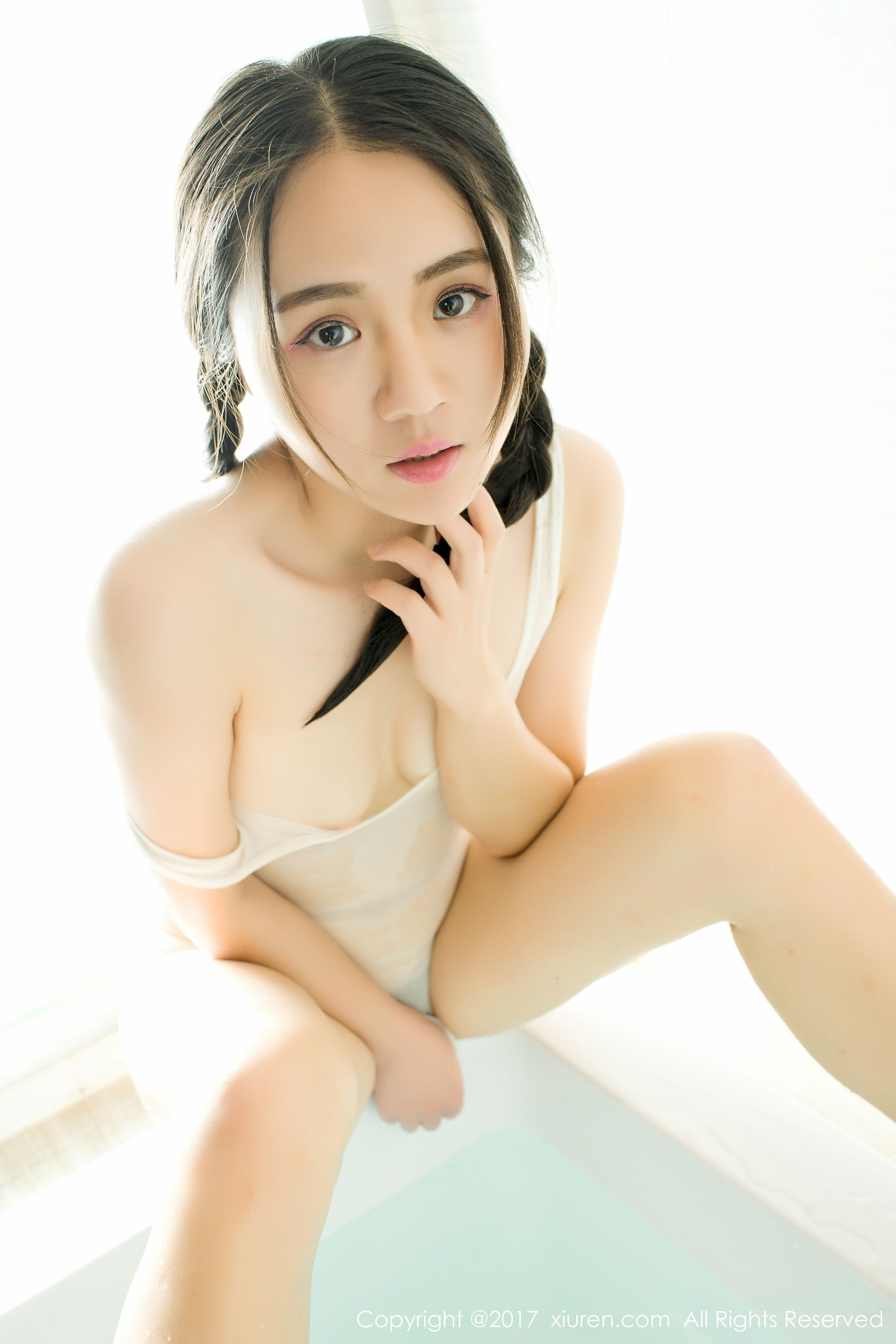 智齿型软妹子@杨欣欣 [秀人网XIUREN] No.739