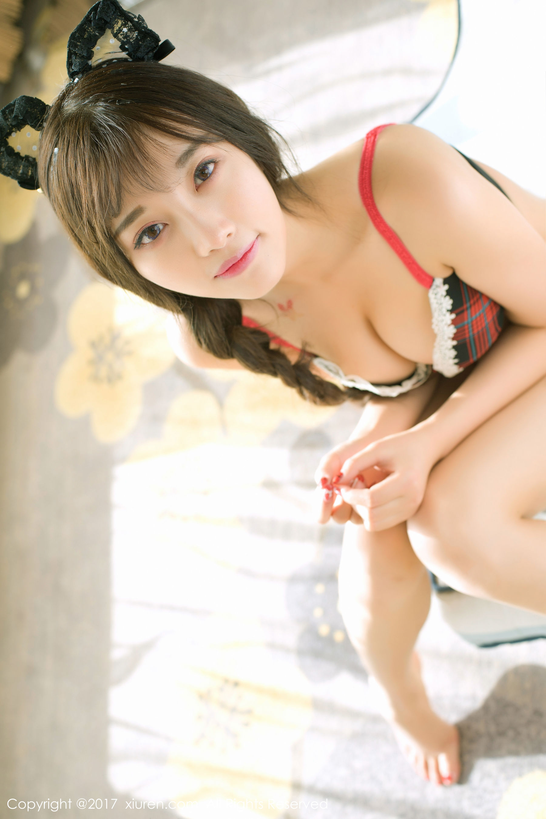 杨晨晨sugar《性感小野猫和粉色甜美小吊带》 [秀人网XIUREN] No.768