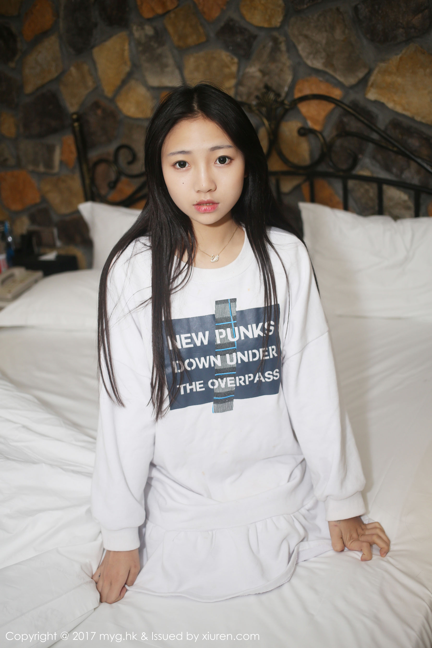 小月moon《清纯邻家妹子》 [美媛馆MyGirl] VOL.249