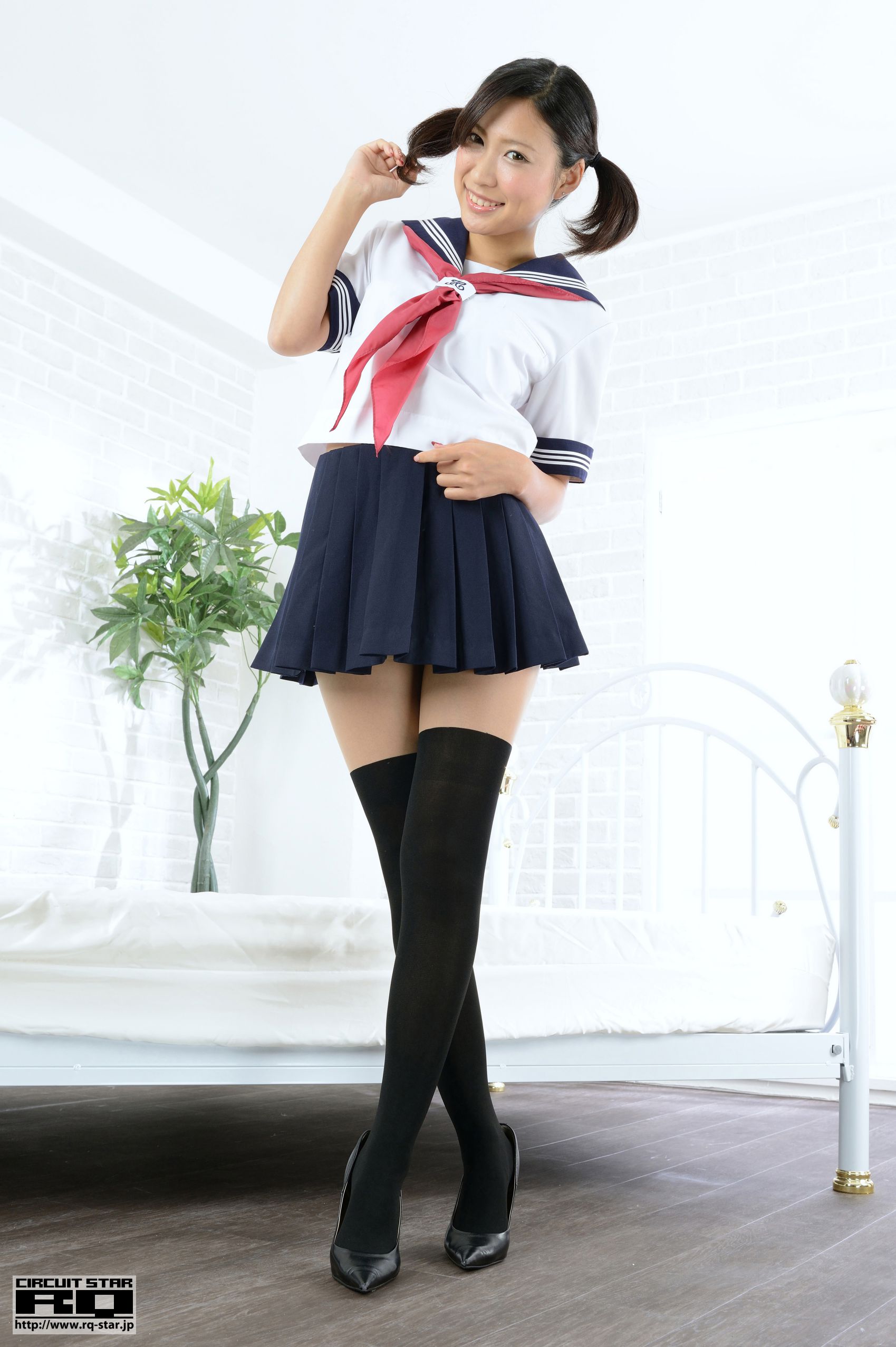 [RQ-STAR] NO.00868 鈴木あやの School Girl 水手服 写真集