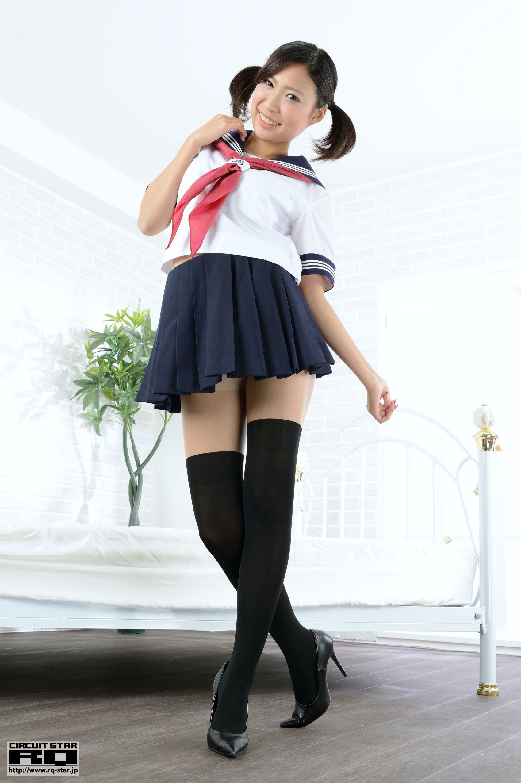 [RQ-STAR] NO.00868 鈴木あやの School Girl 水手服 写真集