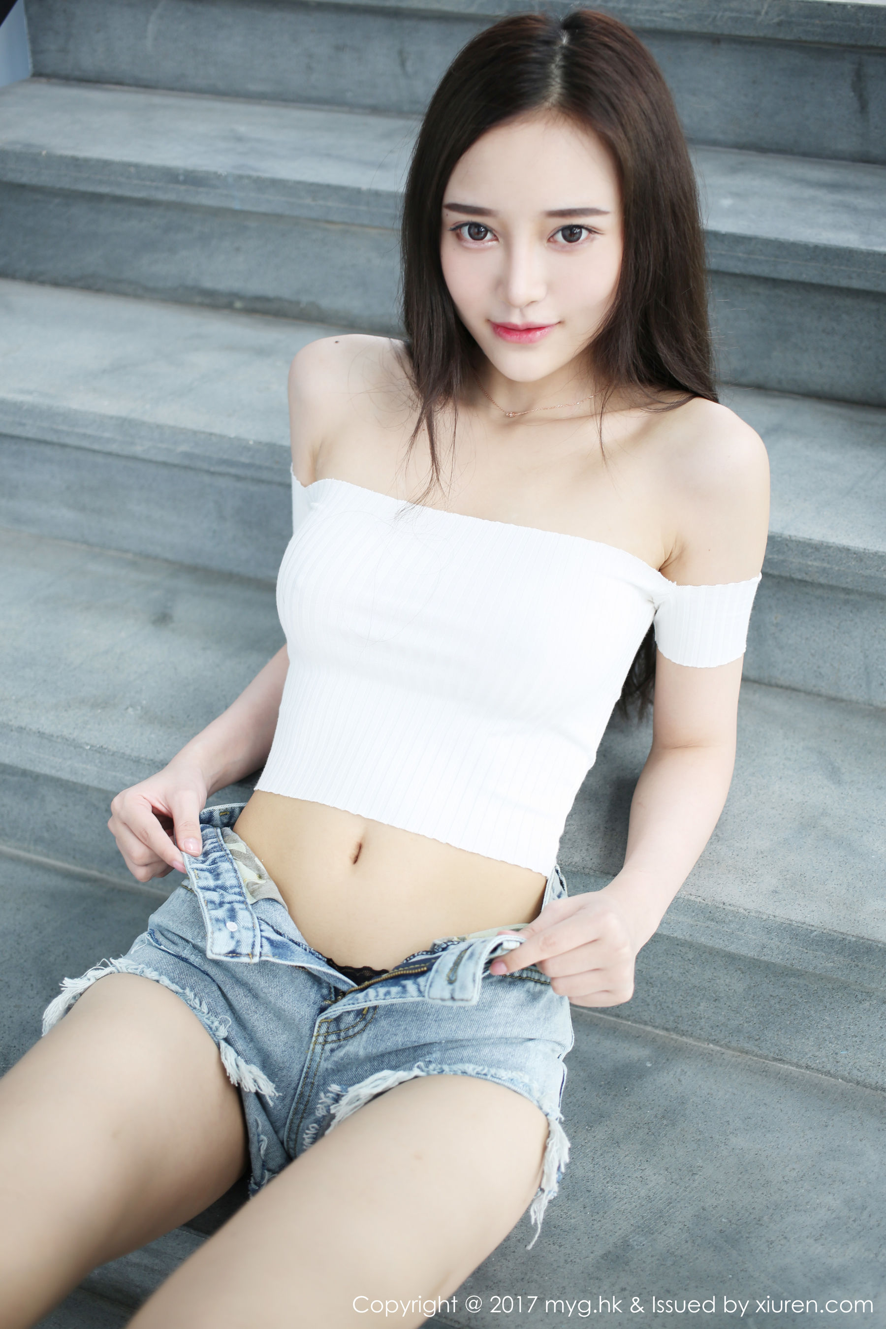 唐琪儿il《透视蕾丝内衣与泳衣湿身》 [美媛馆MyGirl] VOL.258