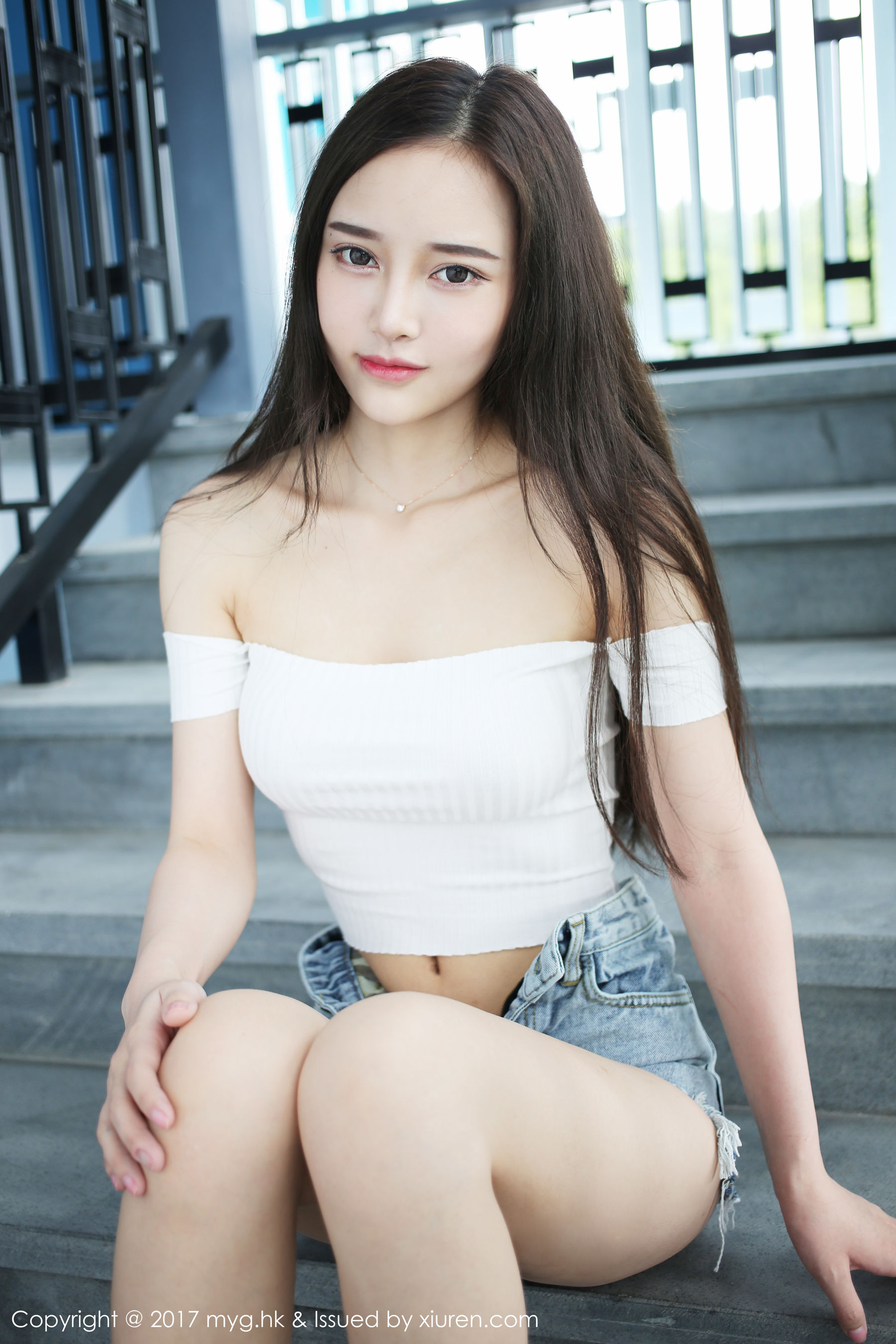 唐琪儿il《透视蕾丝内衣与泳衣湿身》 [美媛馆MyGirl] VOL.258