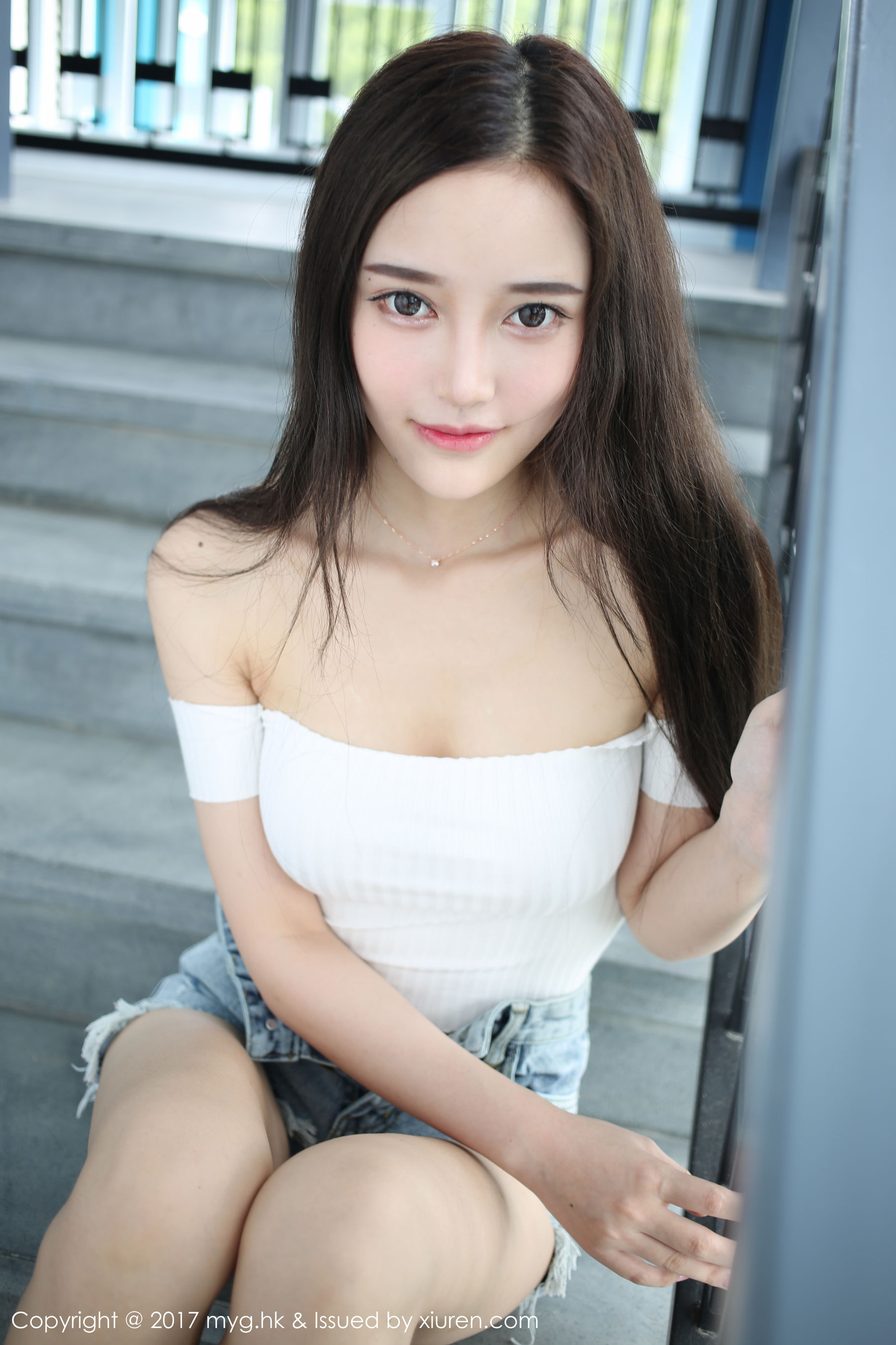 唐琪儿il《透视蕾丝内衣与泳衣湿身》 [美媛馆MyGirl] VOL.258