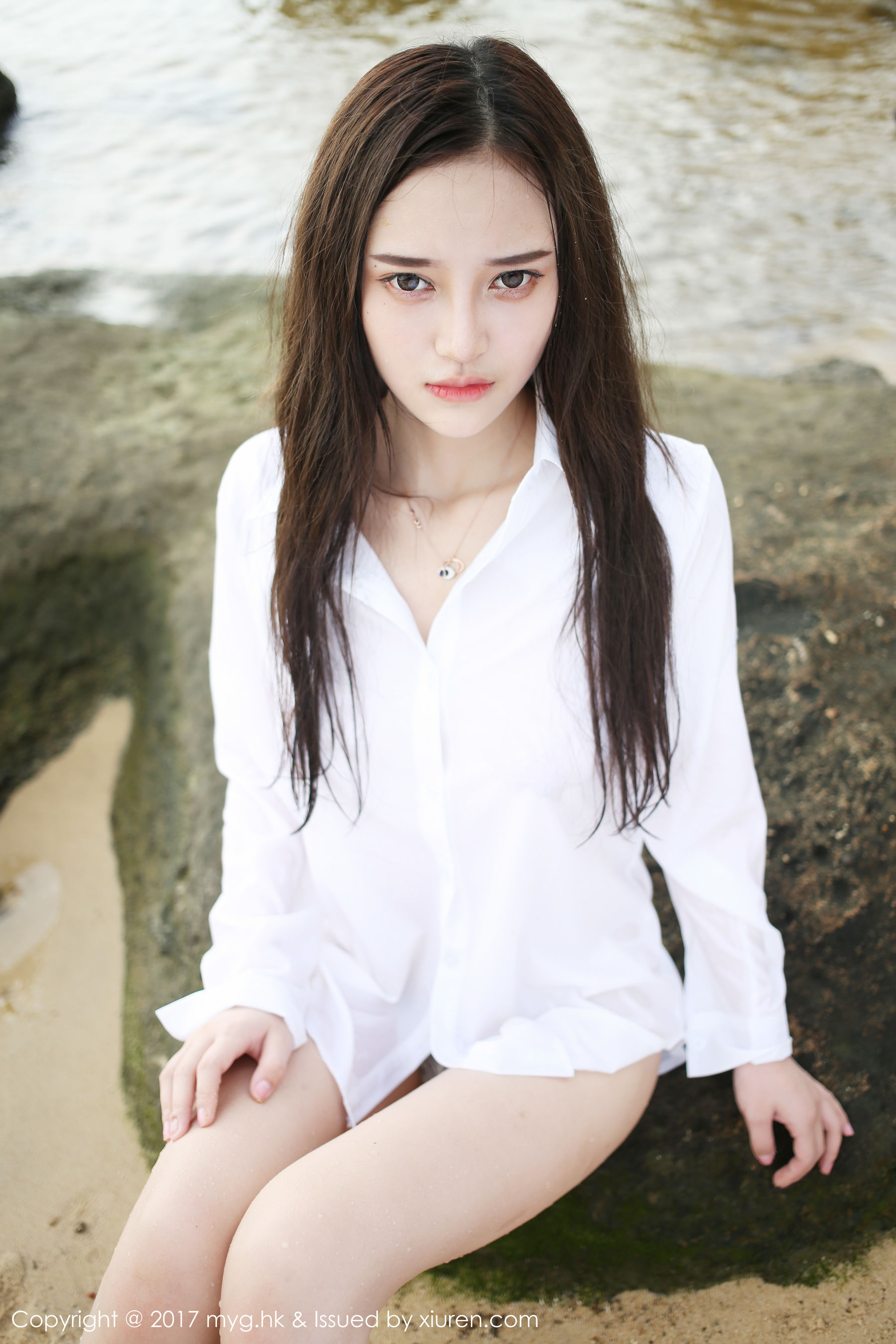唐琪儿il《海边白衬衫+短裙系列》 [美媛馆MyGirl] VOL.259