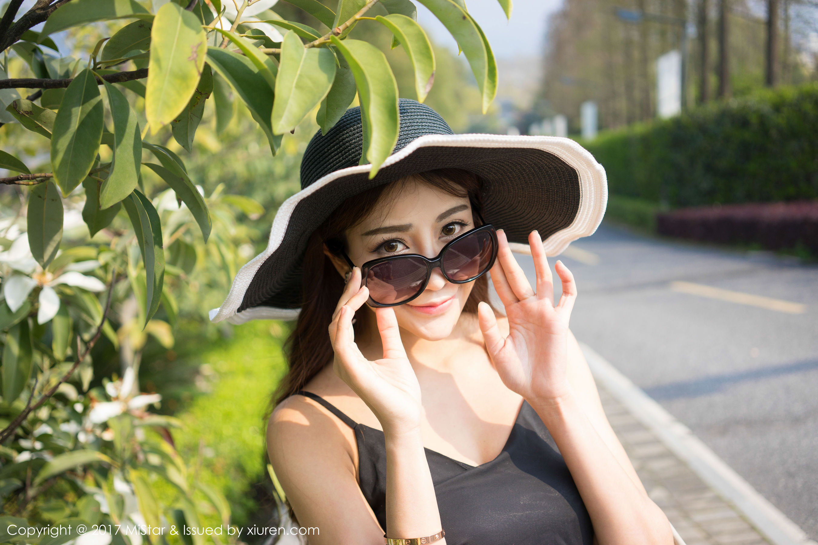 颜值美女@小蕾蕾 - 旅拍系列 [魅妍社MiStar] VOL.169