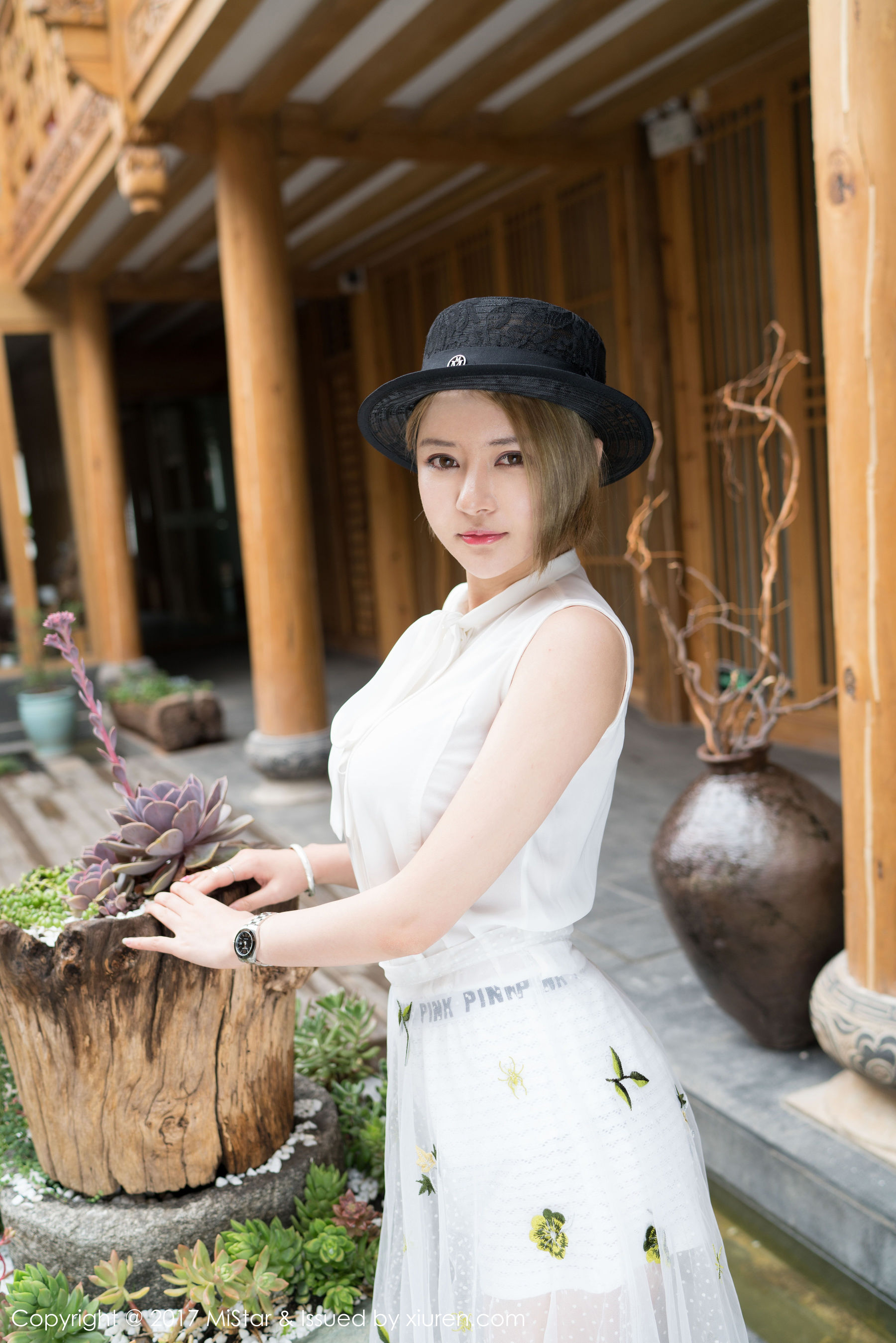 性感女神@凯竹BuiBui《丽江旅拍》 [魅妍社MiStar] VOL.170